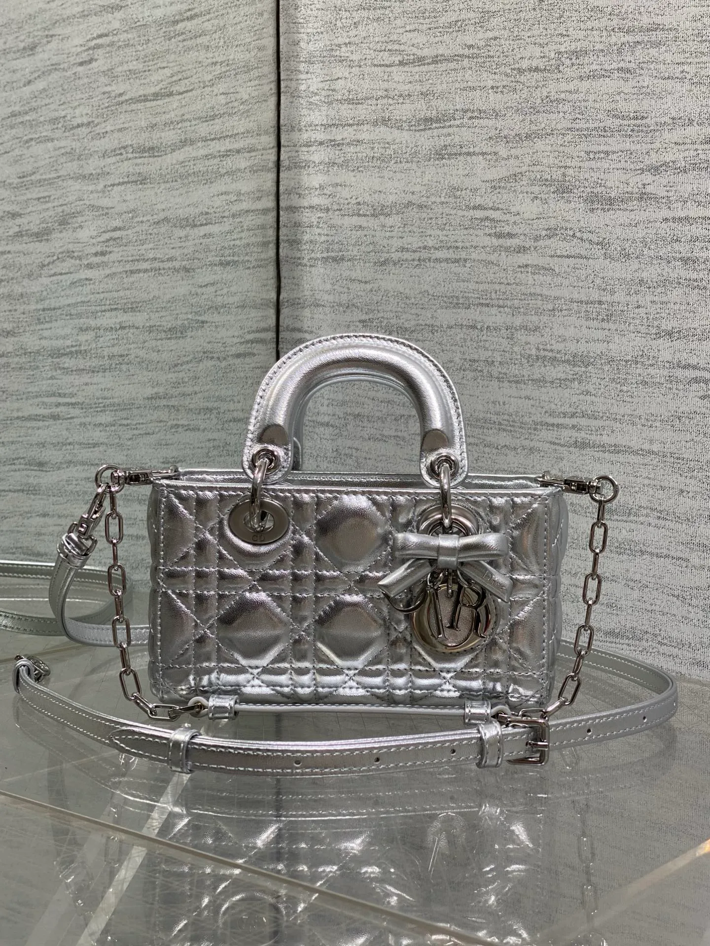 Women's Classic Handbags CHRISTIAN DIOR 17601489