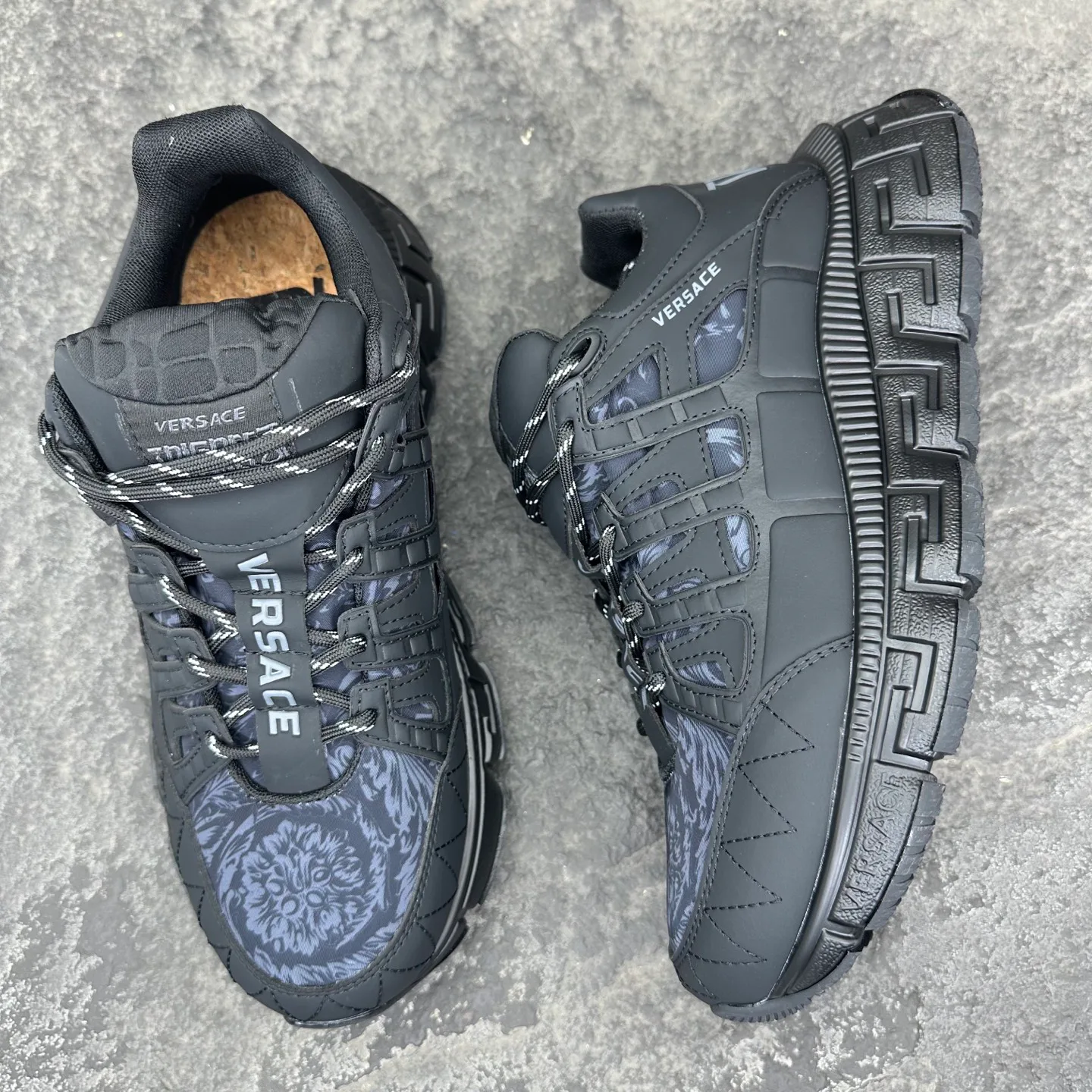 Men's Sneakers VERSACE 18154141