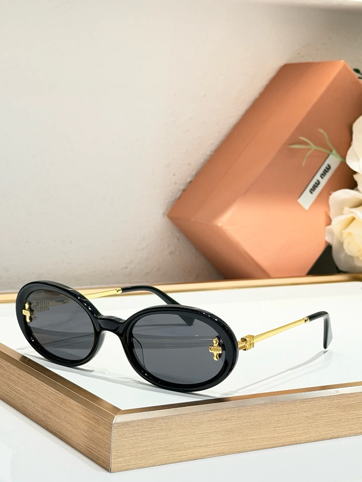 Glasses MIU MIU 18226187