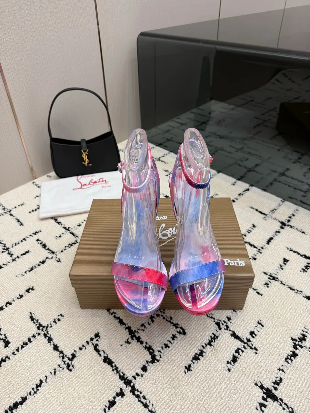 Women's Open-Toe Sandals CHRISTIAN LOUBOUTIN 17234909