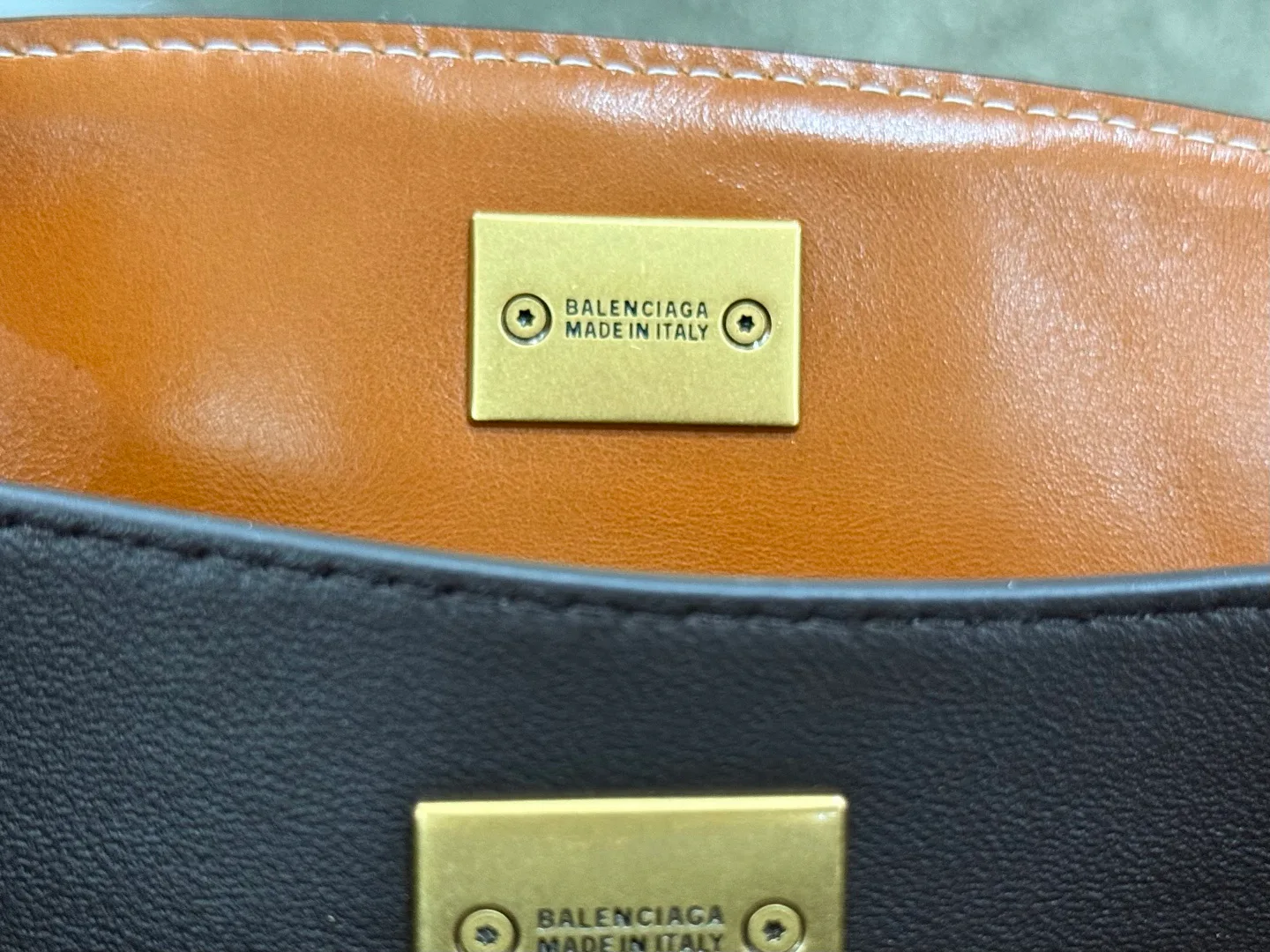 Классические Сумки Женские Balenciaga 18608579