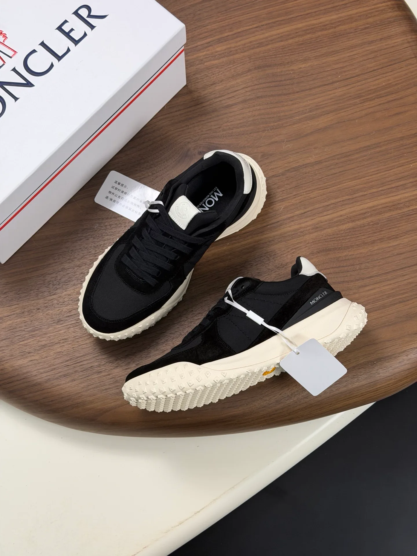 Men's Sneakers MONCLER 18119071