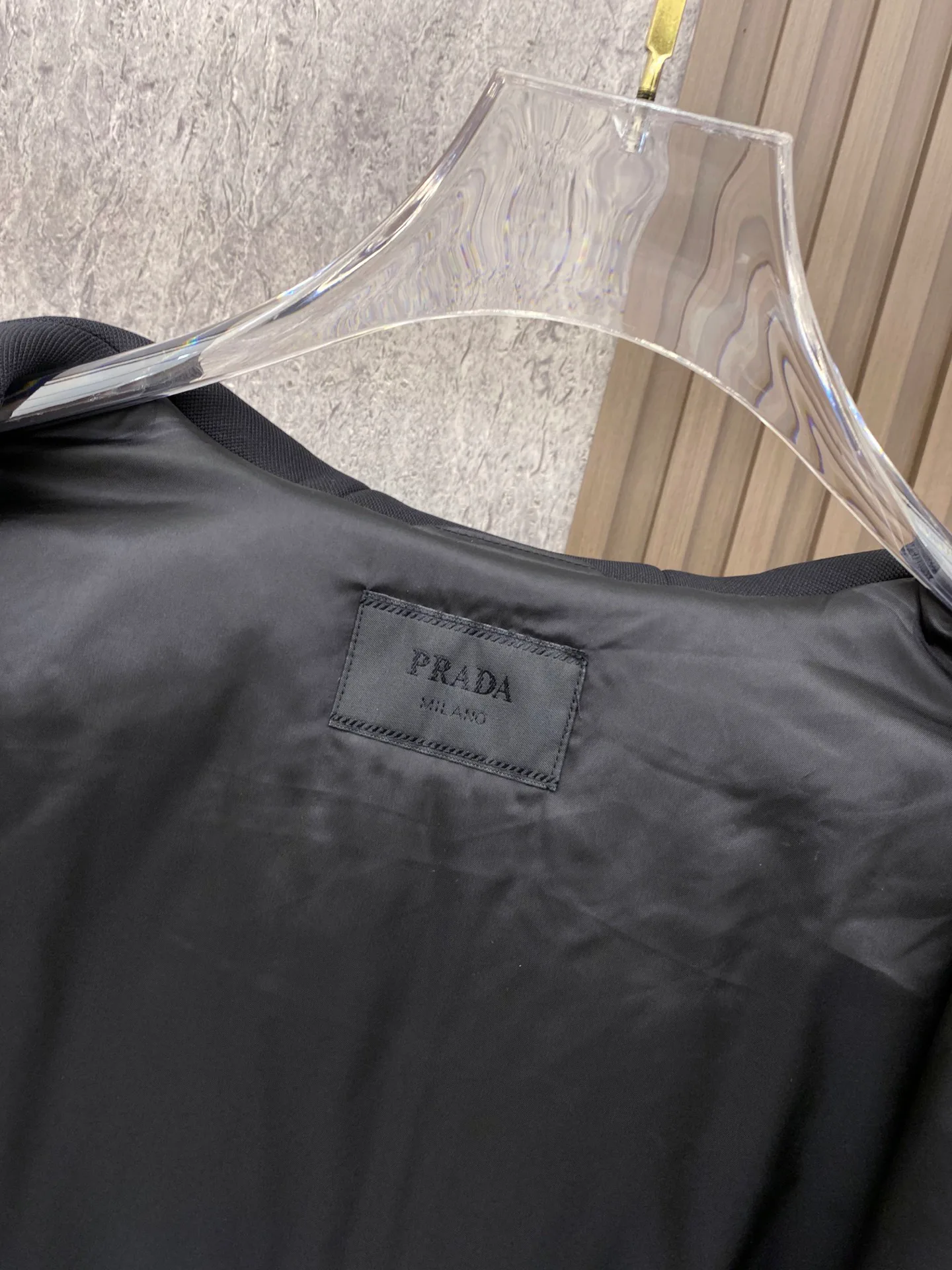 Куртки И Пуховики Мужские Prada 18596393