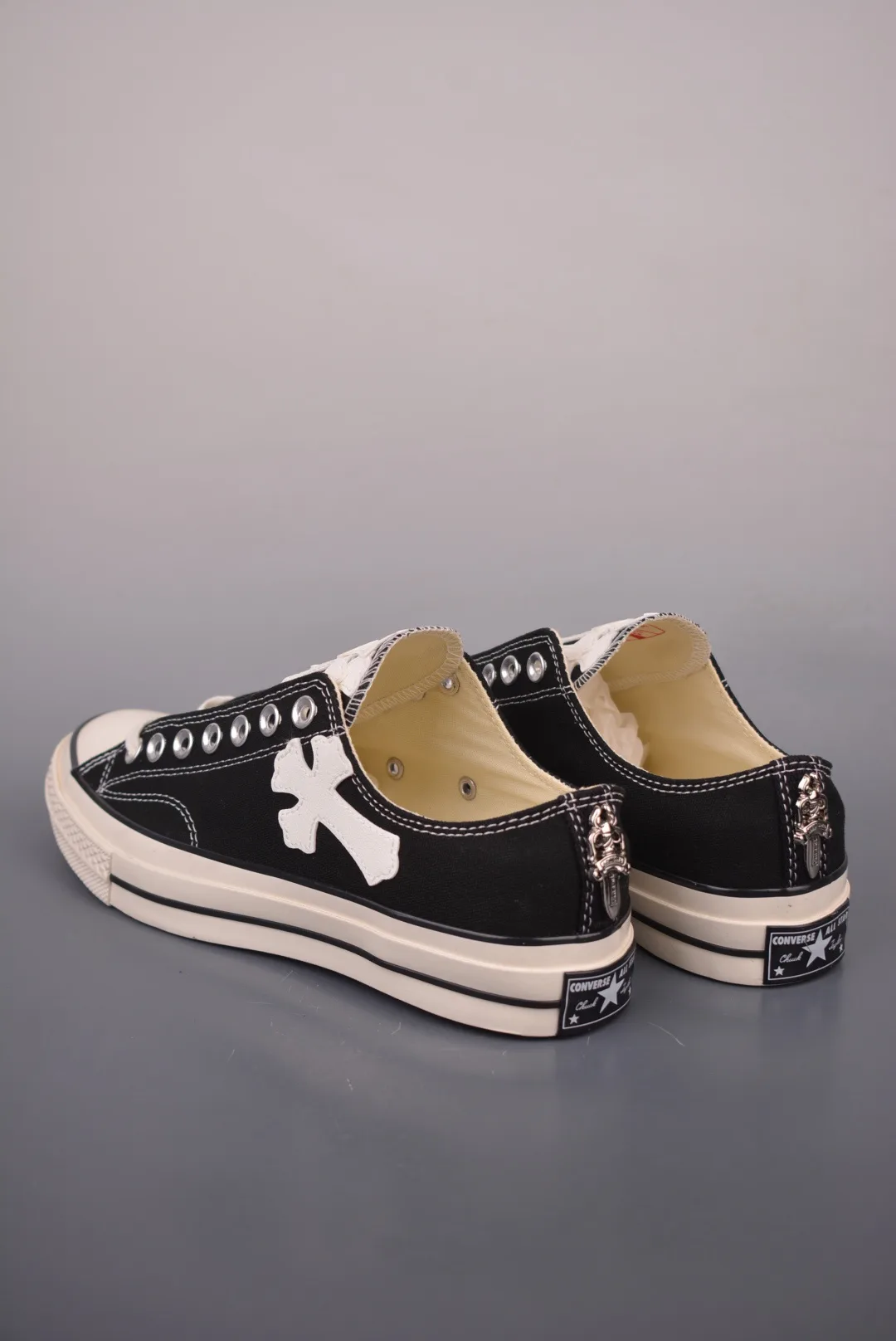 Women's Canvas Shoes CONVERSE 17245396