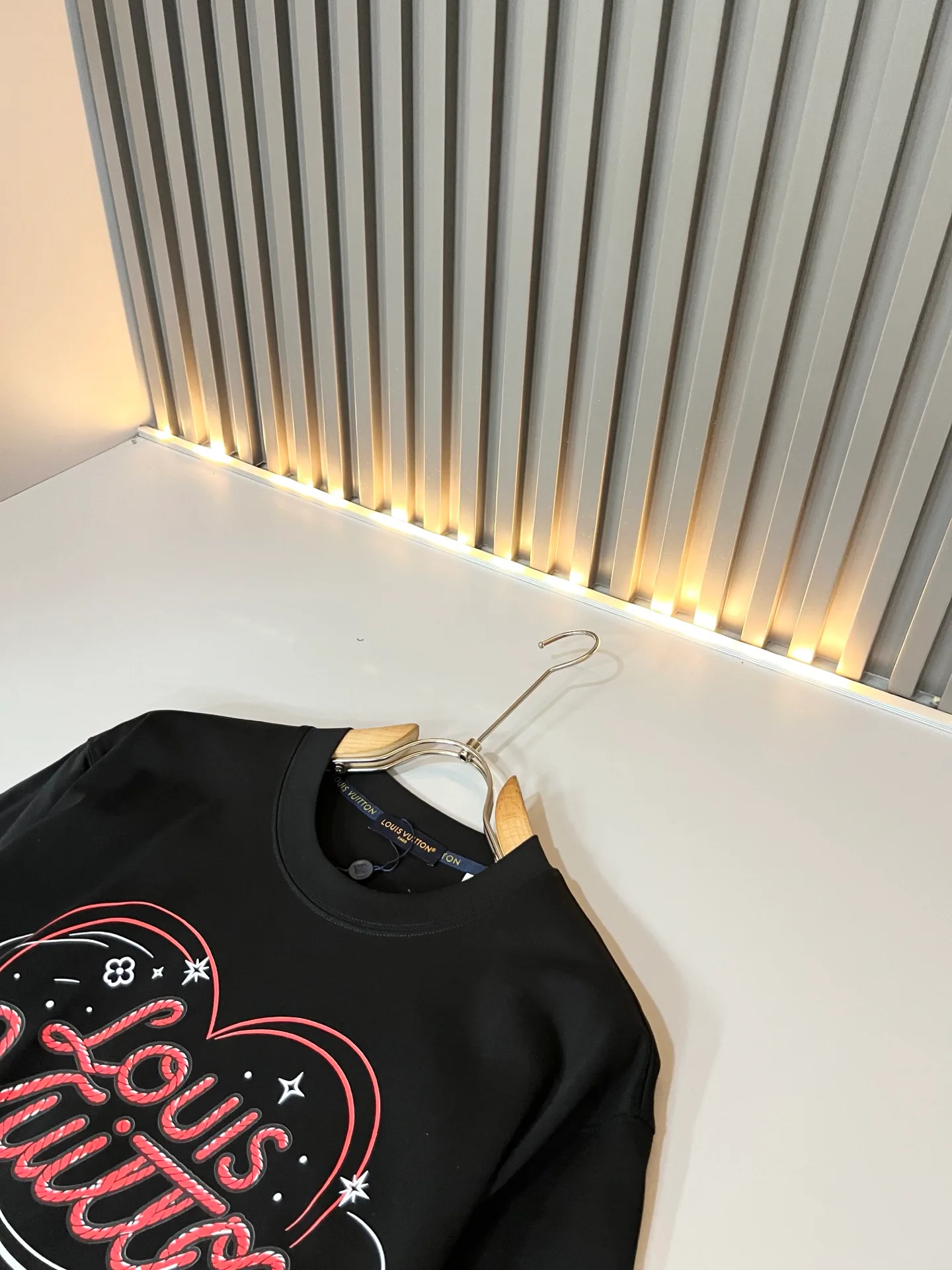 Men's T-Shirts LOUIS VUITTON 18395728