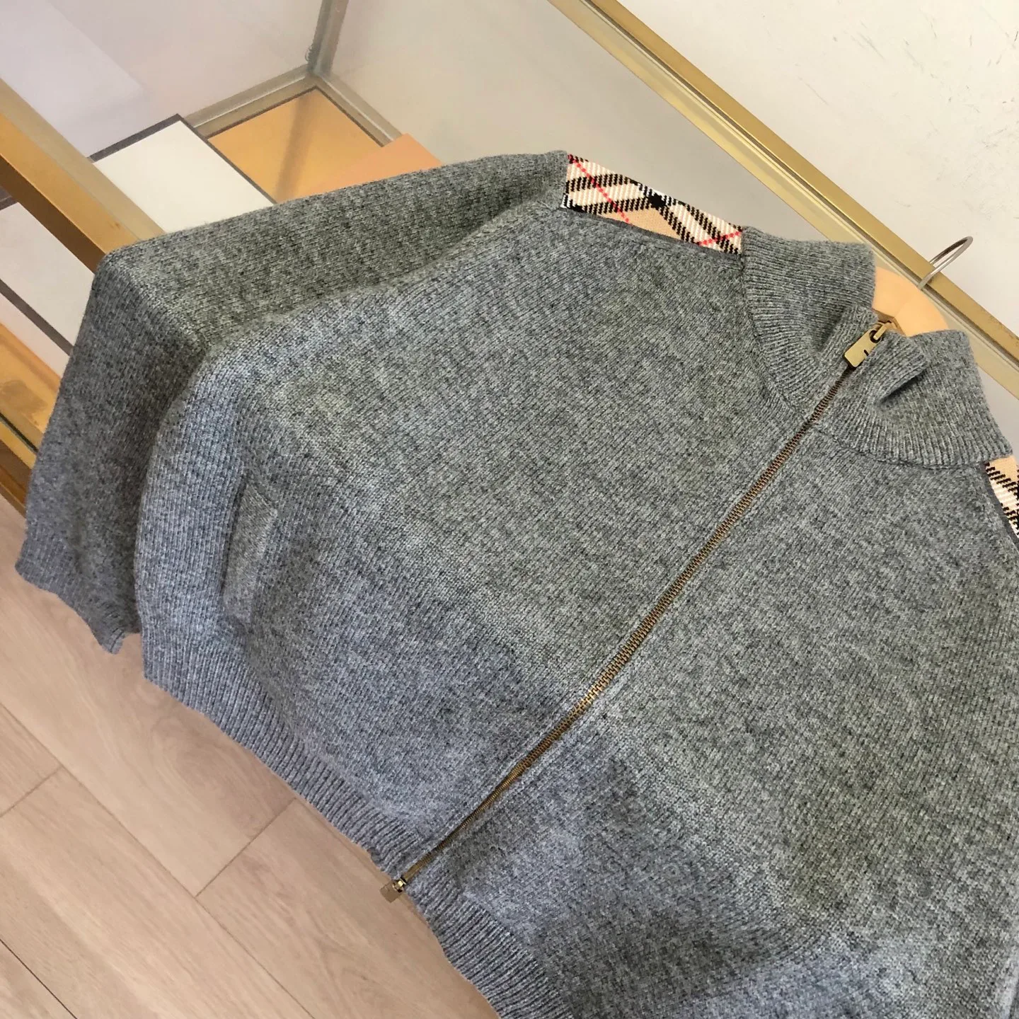 Women's Jumpers And Sweaters BURBERRY 17397322