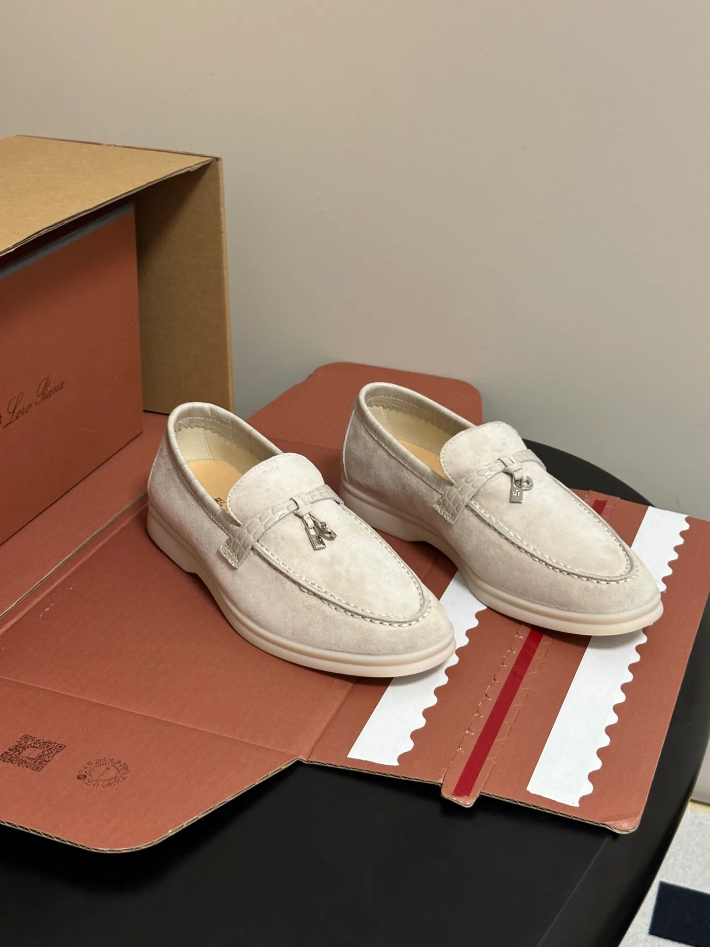 Women's Loafers And Moccasins LORO PIANA 18322950