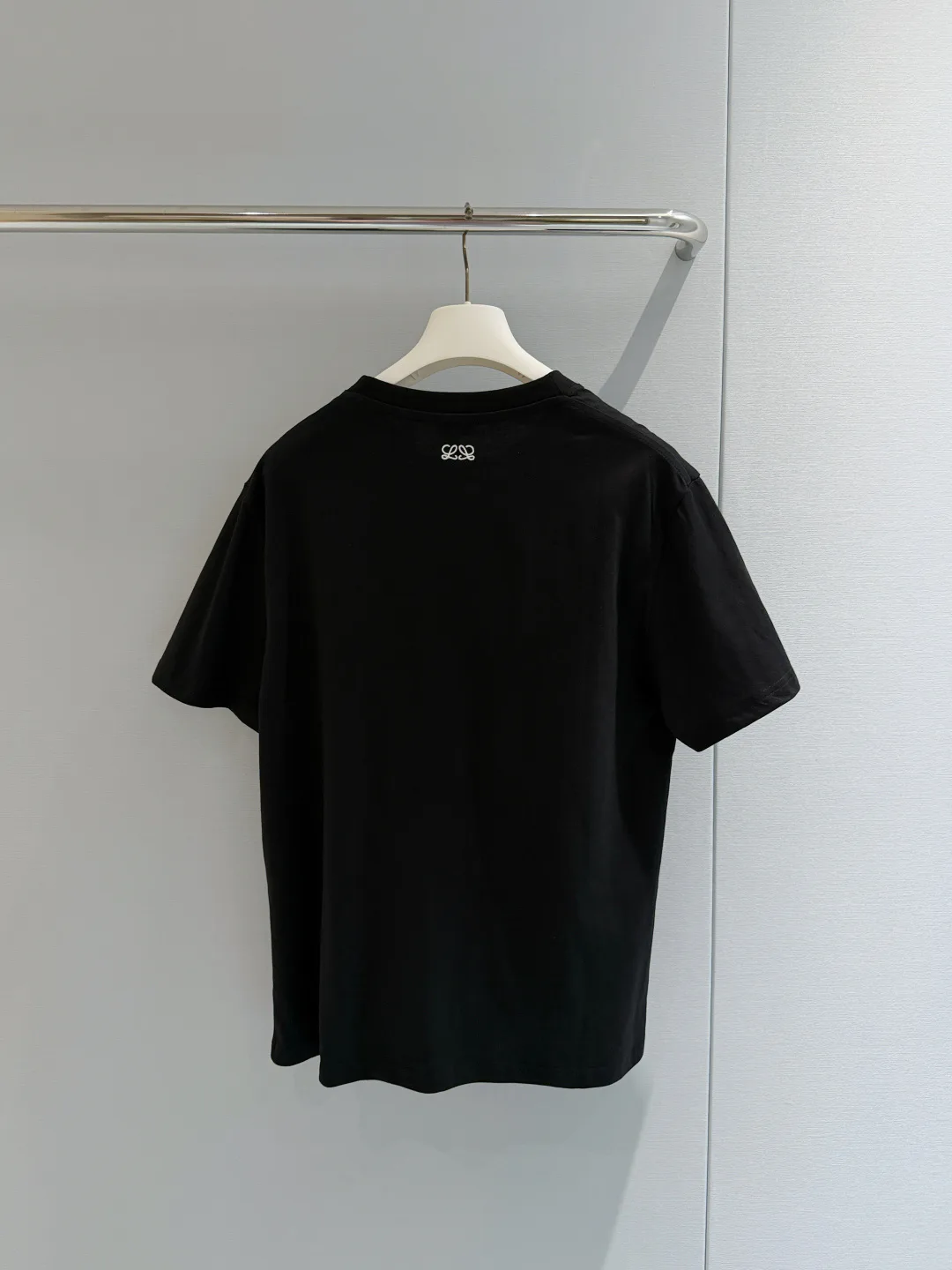 Women's T-Shirts LOEWE 17809100