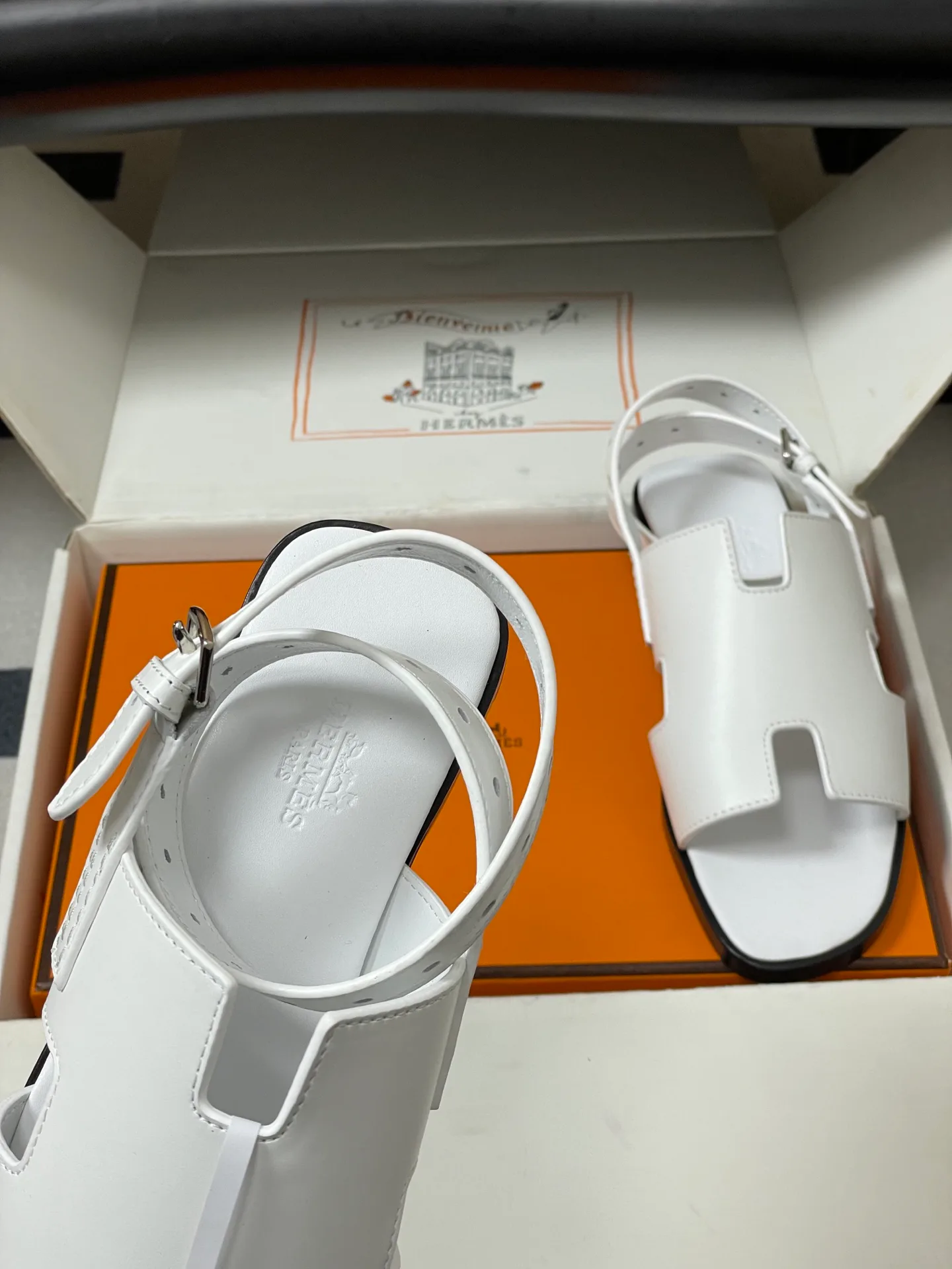 Women's Open-Toe Sandals HERMES 17558000