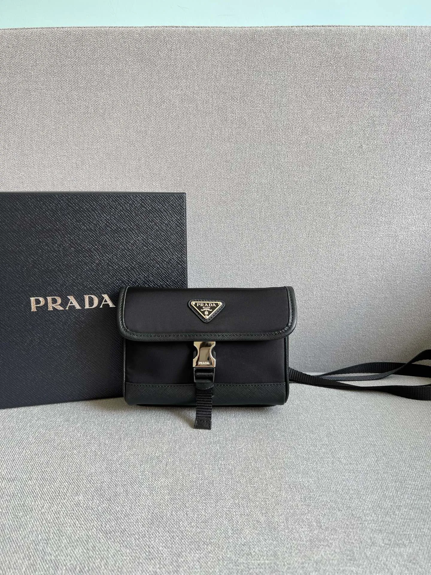 Women's Shoulder Bags PRADA 17999852