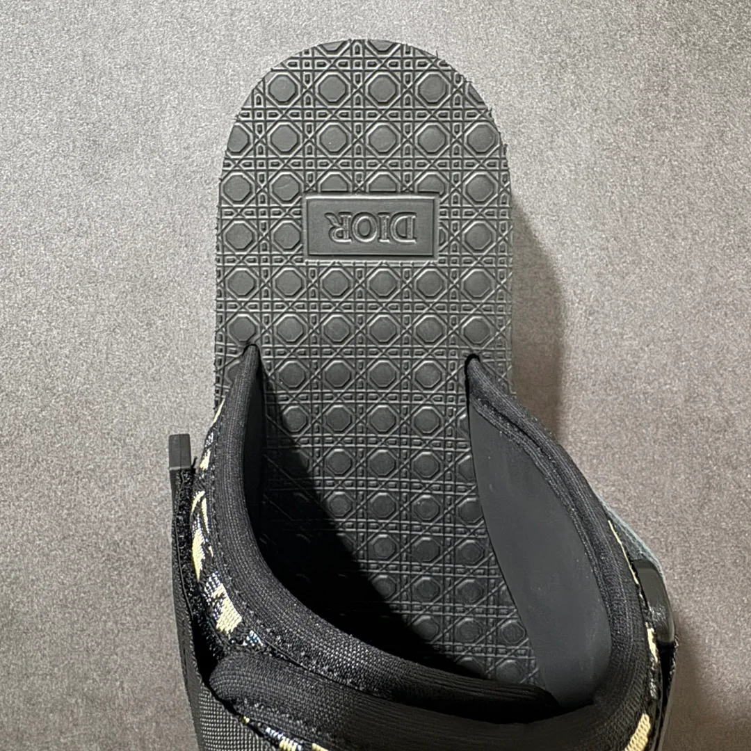 Men's Flip-Flops CHRISTIAN DIOR 17059526