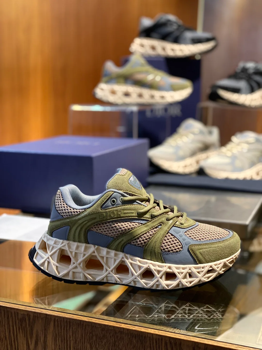 Men's Sneakers CHRISTIAN DIOR 17810083