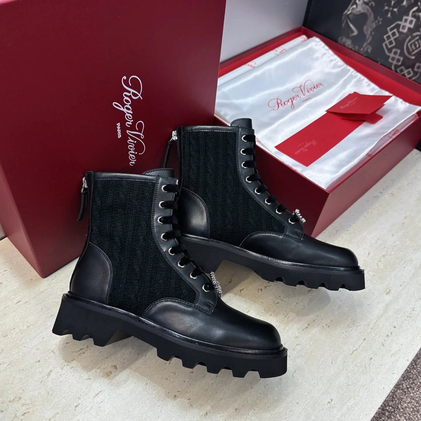 Women's Ankle Boots ROGER VIVIER 18256241