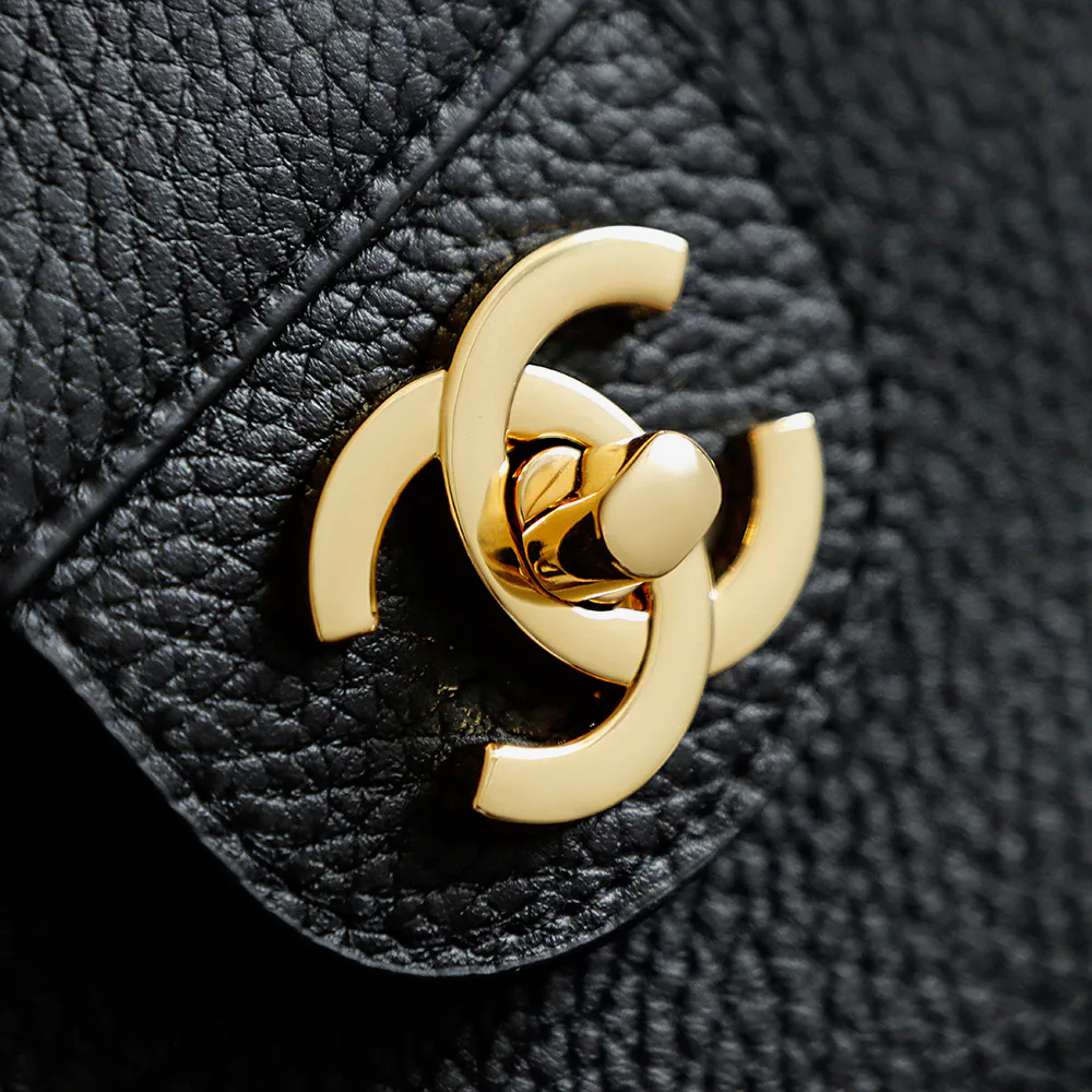 Классические Сумки Женские Chanel 18588740