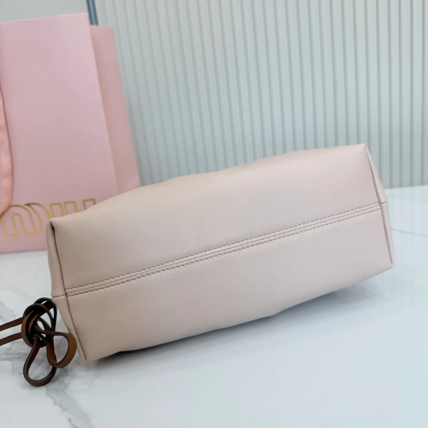 Women's Classic Handbags MIU MIU 17948242