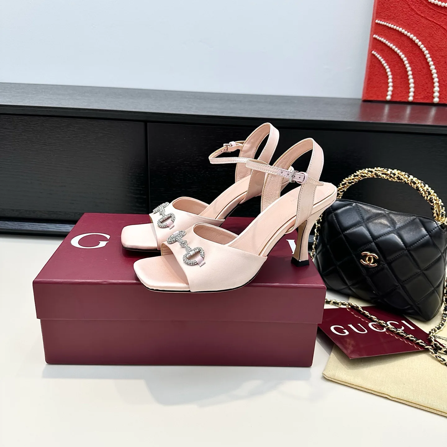 Women's Open-Toe Sandals GUCCI 17614704