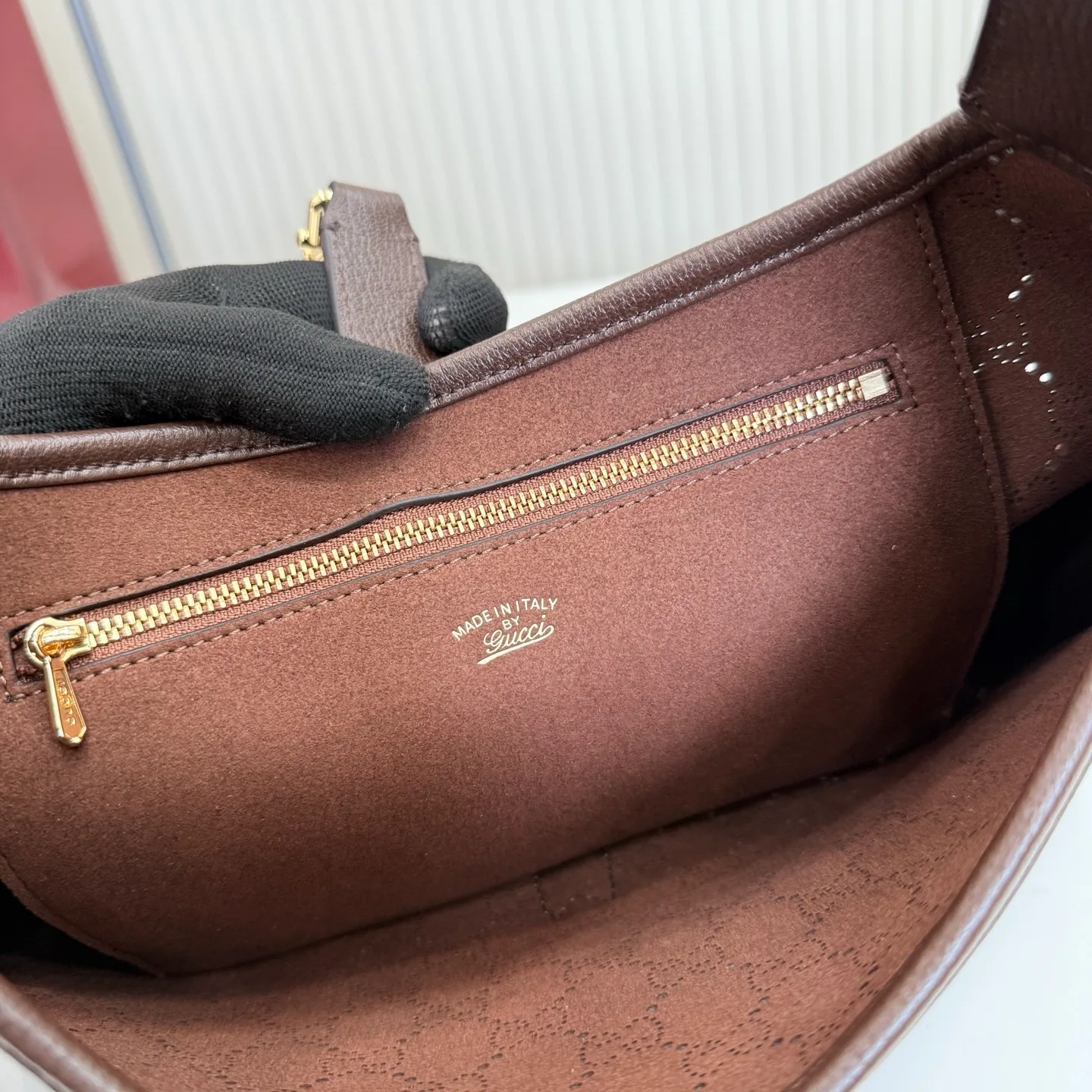 Women's Classic Handbags GUCCI 18262364