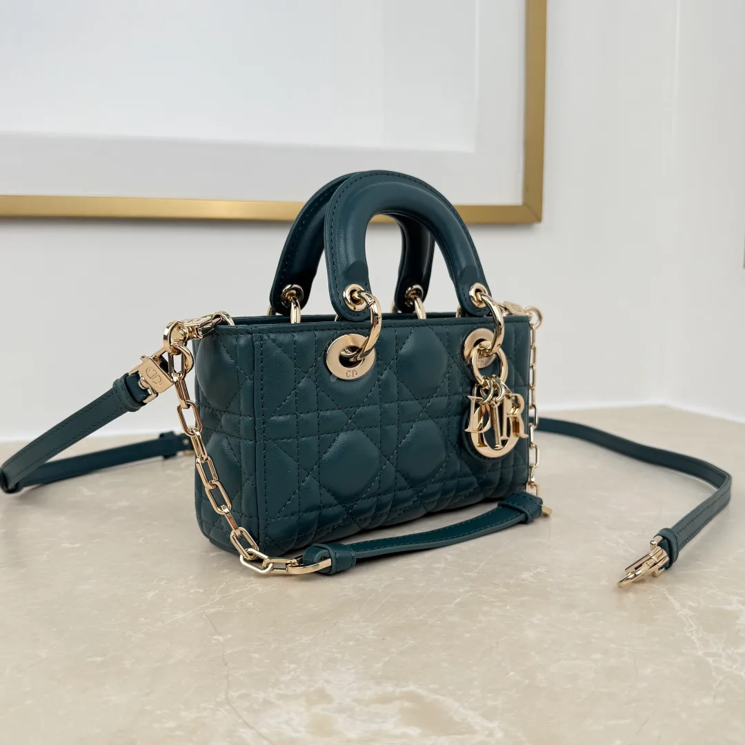 Women's Classic Handbags CHRISTIAN DIOR 18242052