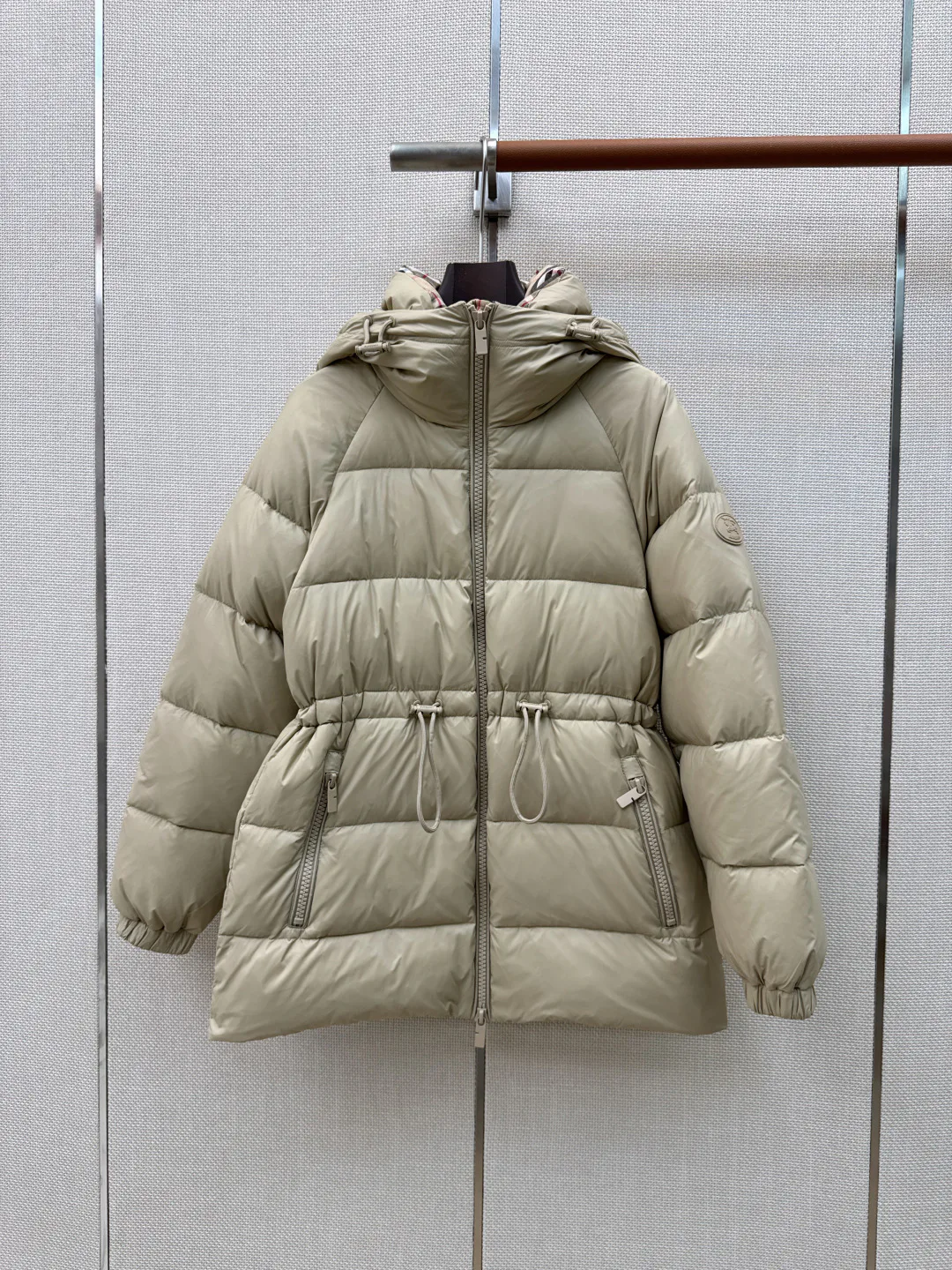 Women's Jackets And Down Jackets BURBERRY 18043182