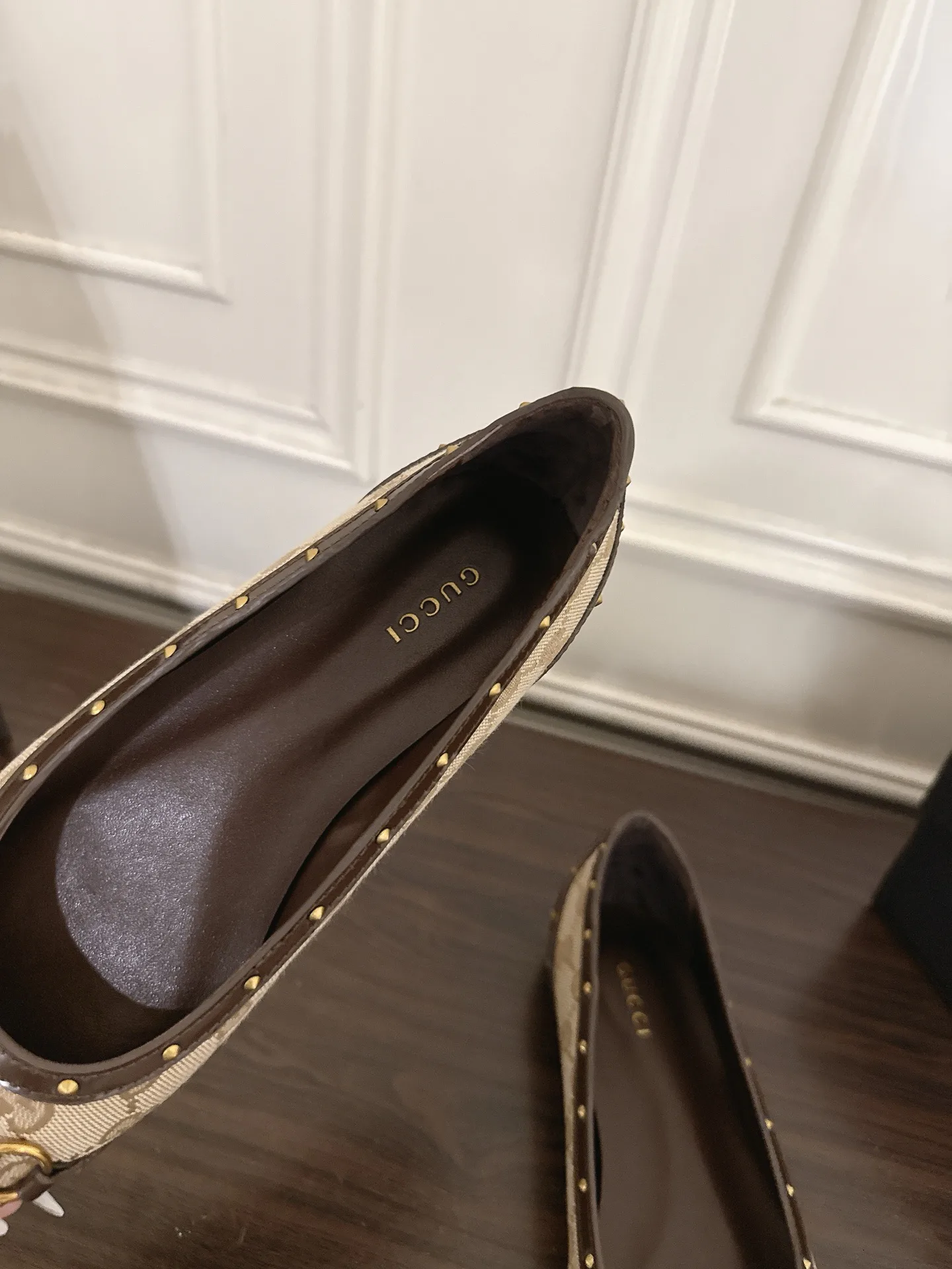 Women's Ballet Flats GUCCI 18135557