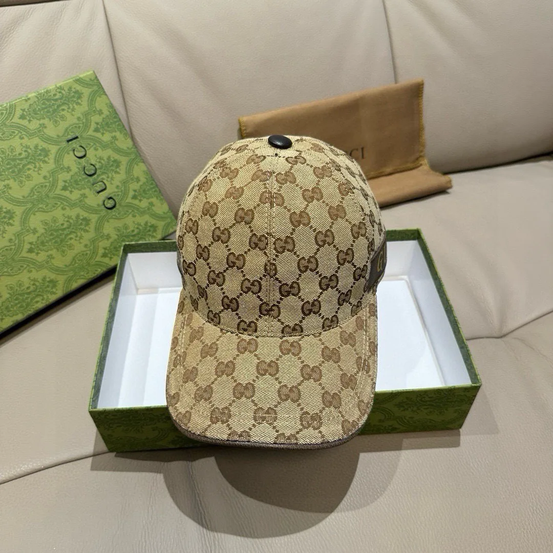 Hats GUCCI 18105292