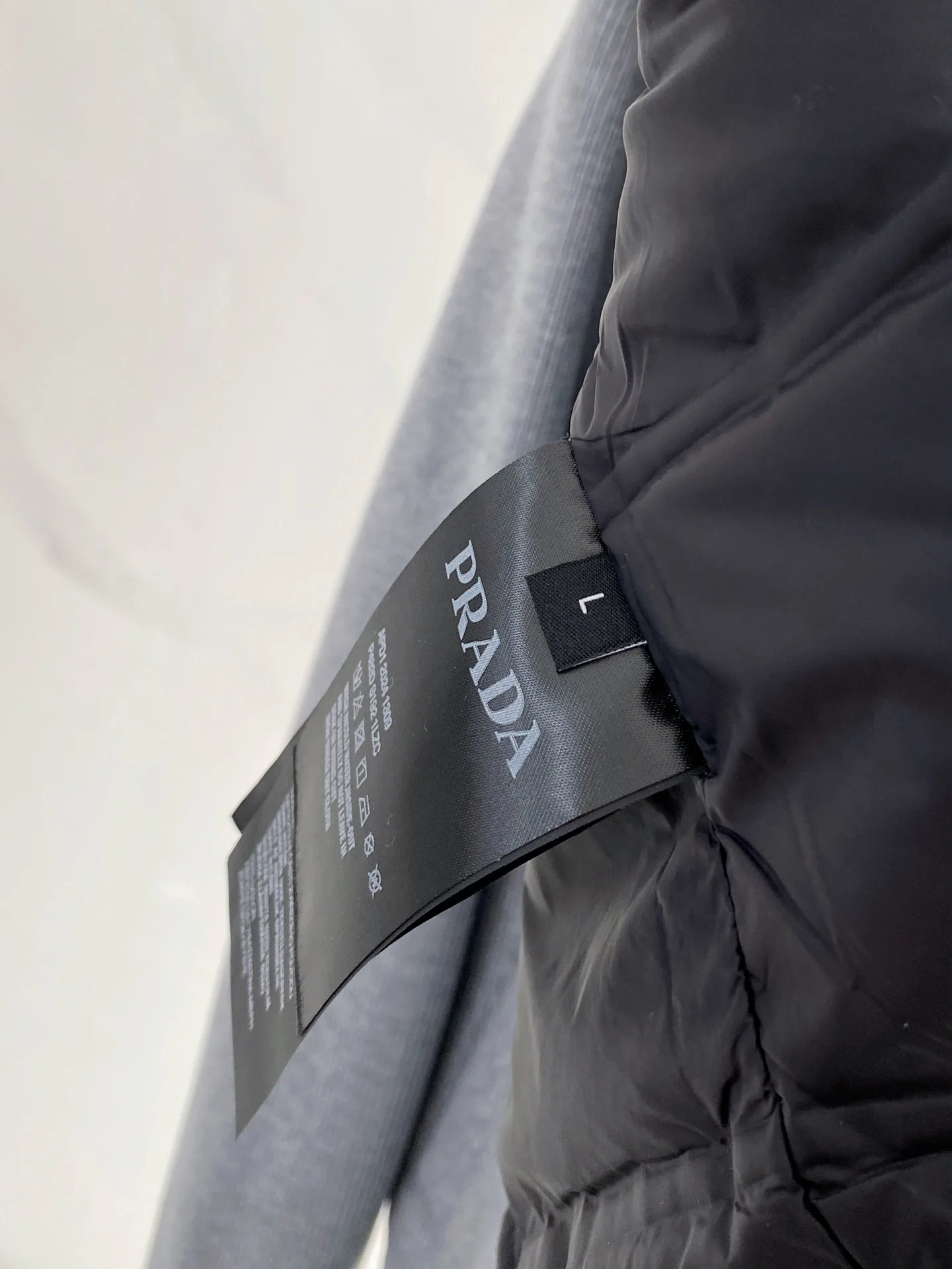 Men's Jackets And Down Jackets PRADA 17974962