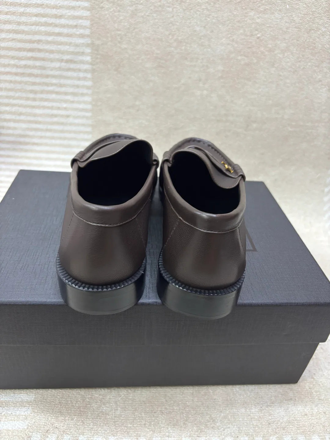 Men's Loafers And Dress Shoes SAINT LAURENT 17472584