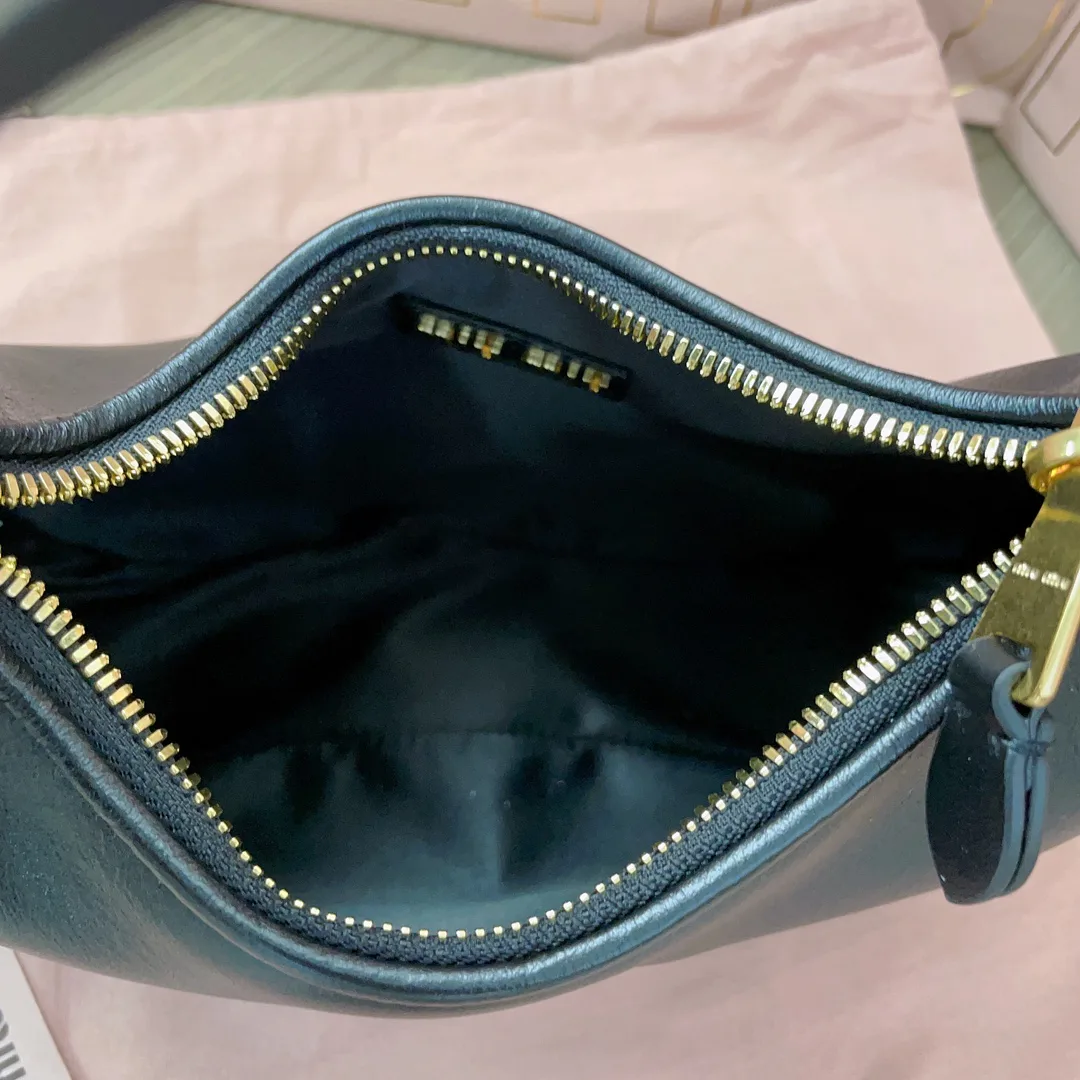 Women's Classic Handbags MIU MIU 18323212