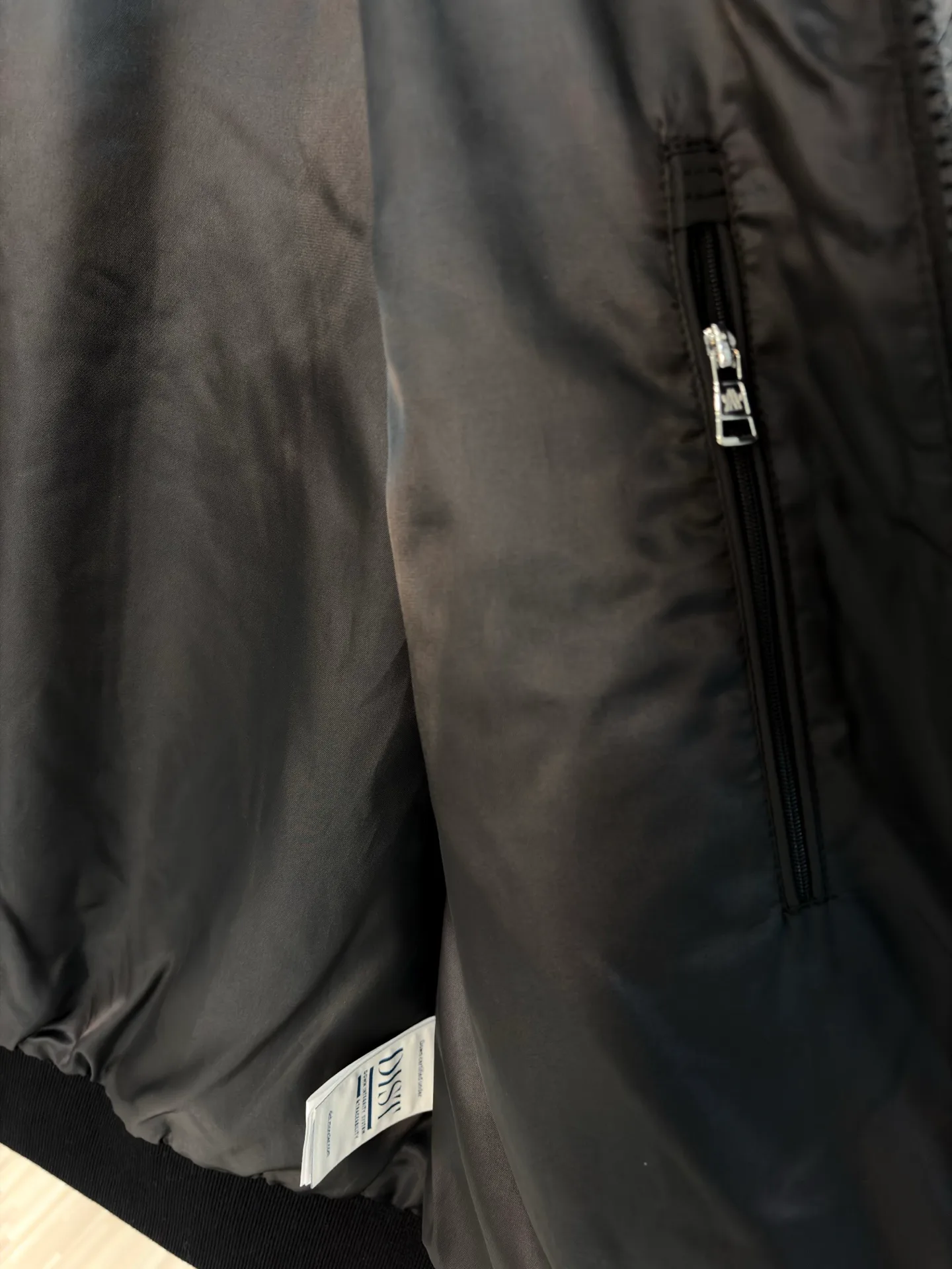 Men's Jackets And Down Jackets MONCLER 18218449