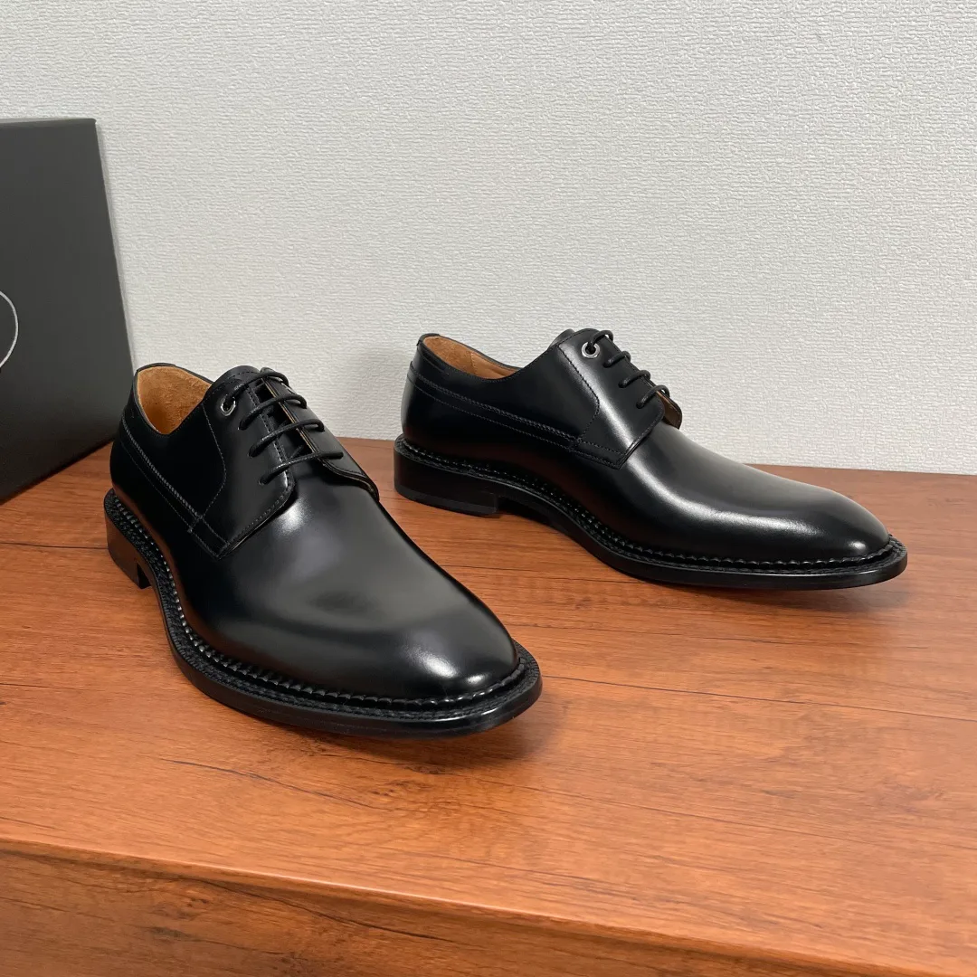 Men's Loafers And Dress Shoes PRADA 18333607