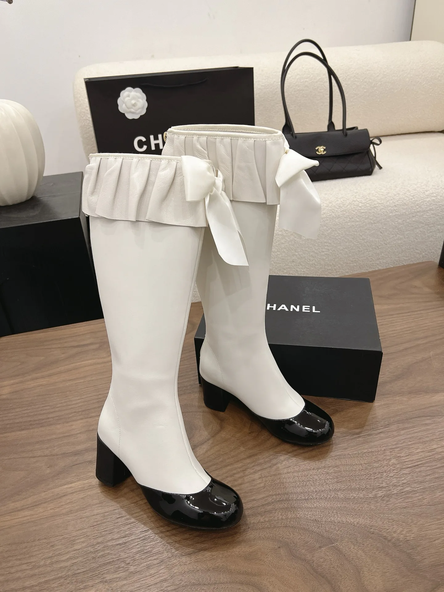 Women's Boots CHANEL 17749586