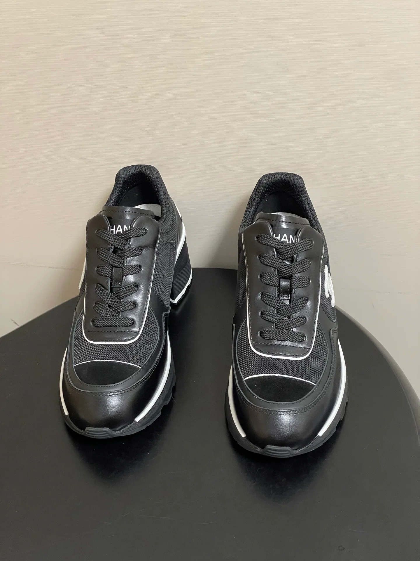 Women's Sneakers CHANEL 17867680