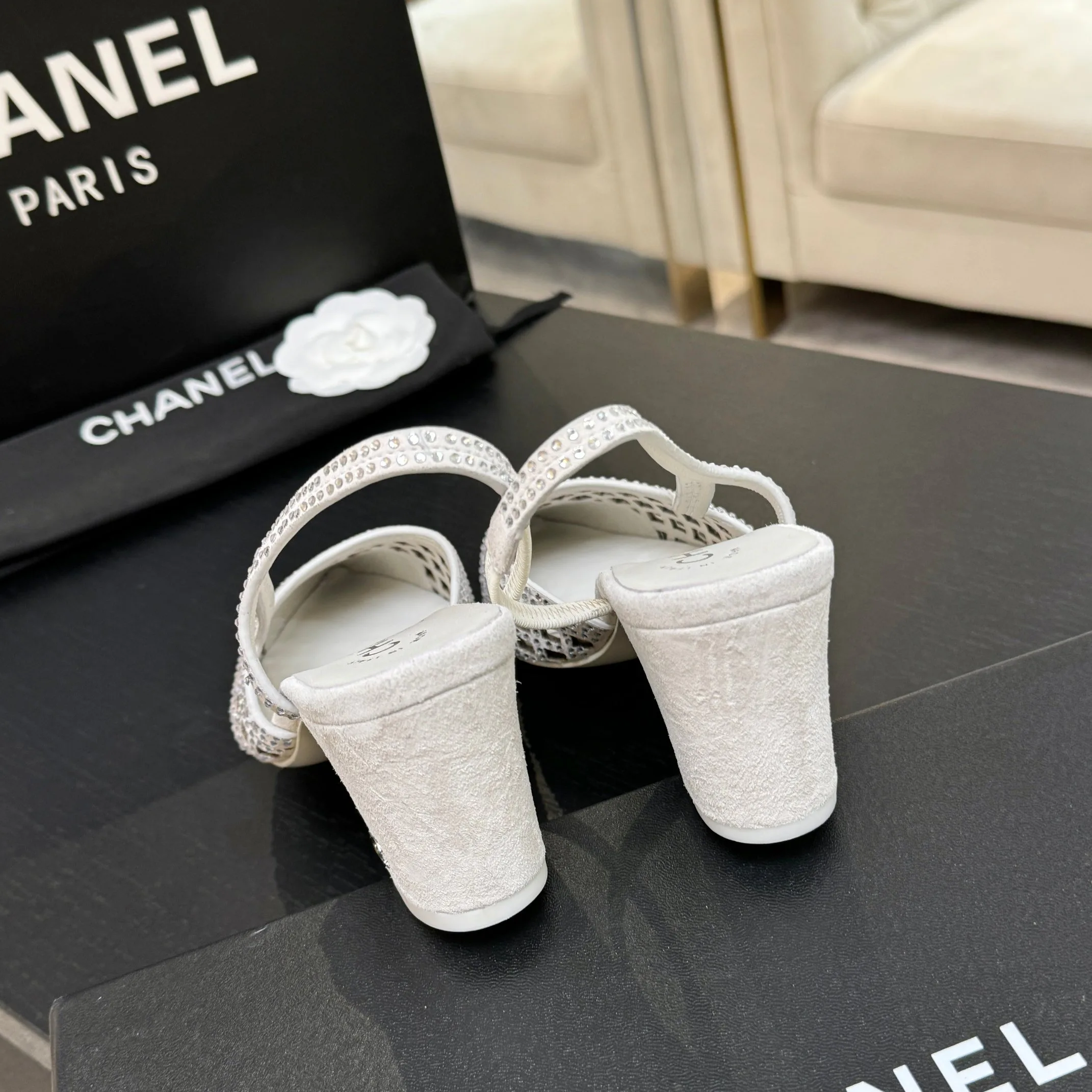 Women's Heels CHANEL 17448391