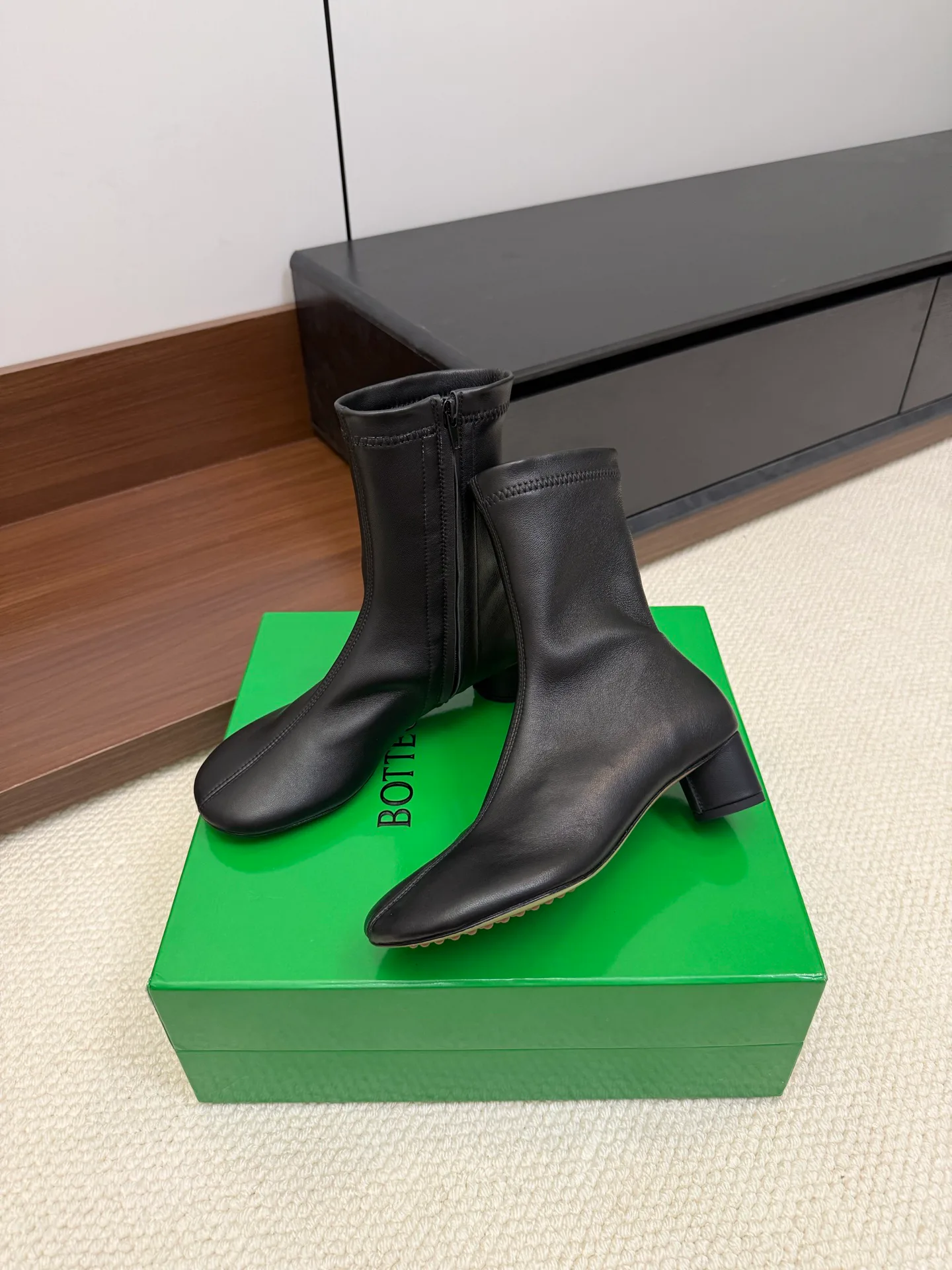 Women's Booties BOTTEGA VENETA 18378046