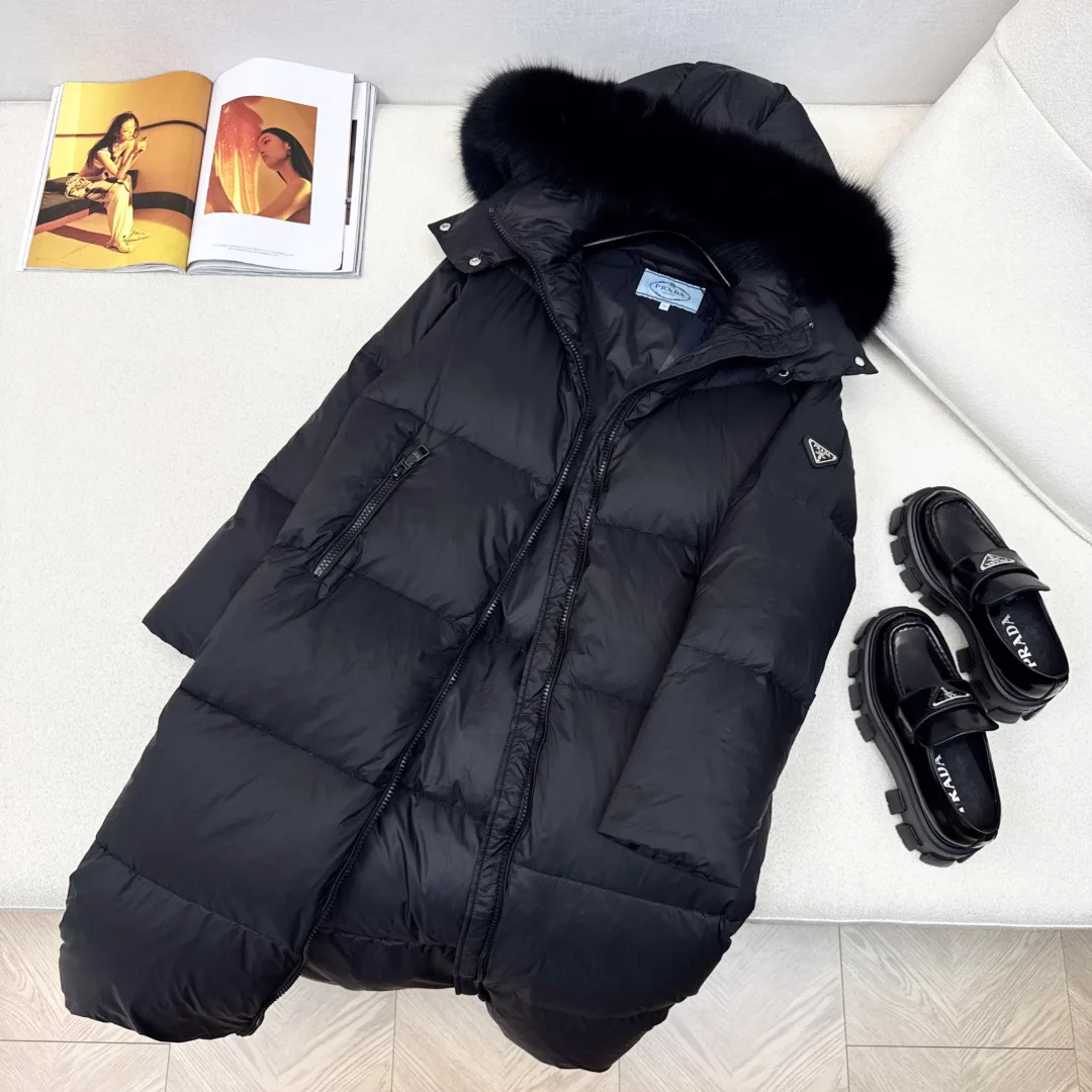 Women's Jackets And Down Jackets PRADA 18478850