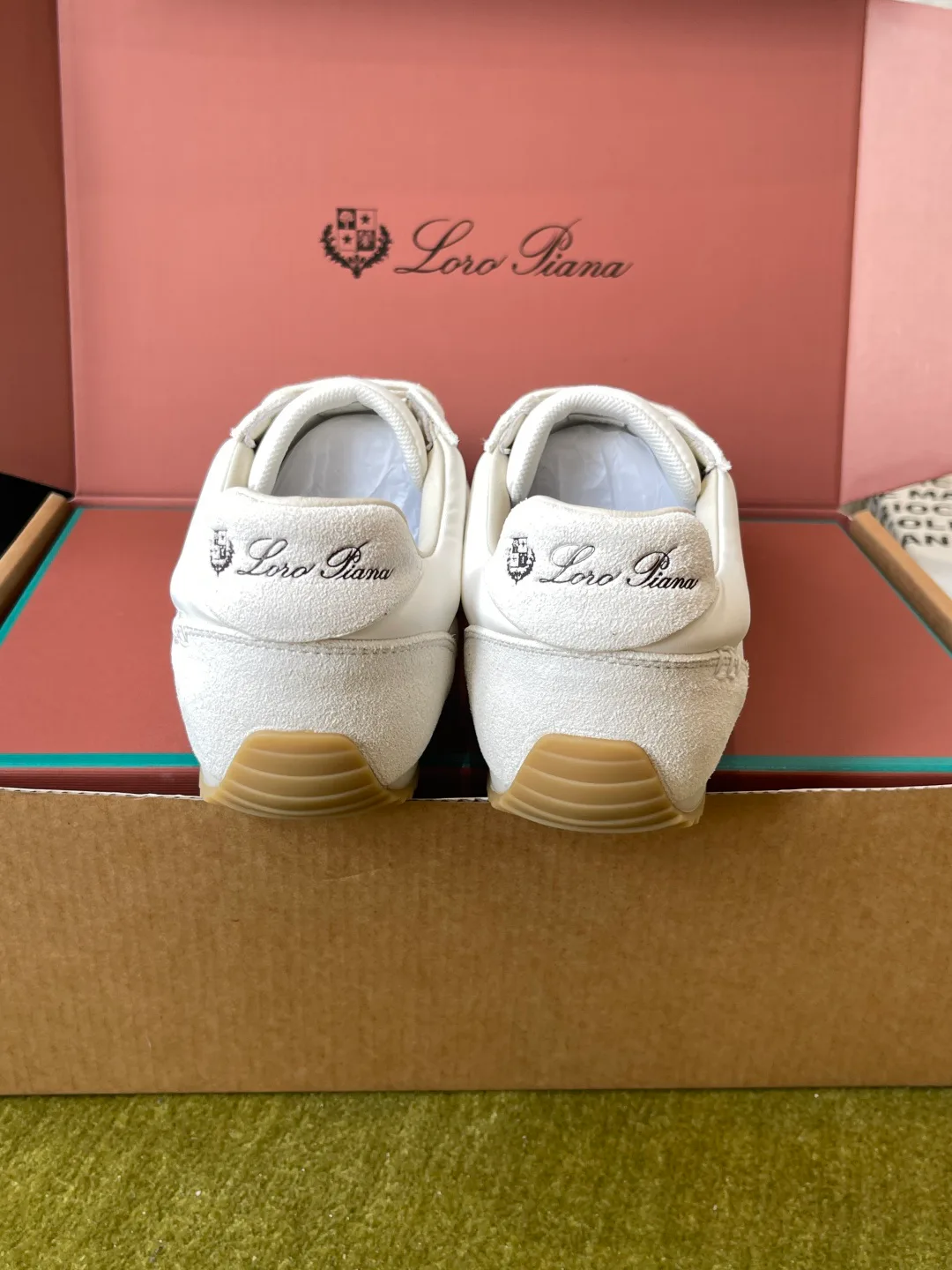 Women's Sneakers LORO PIANA 17424584