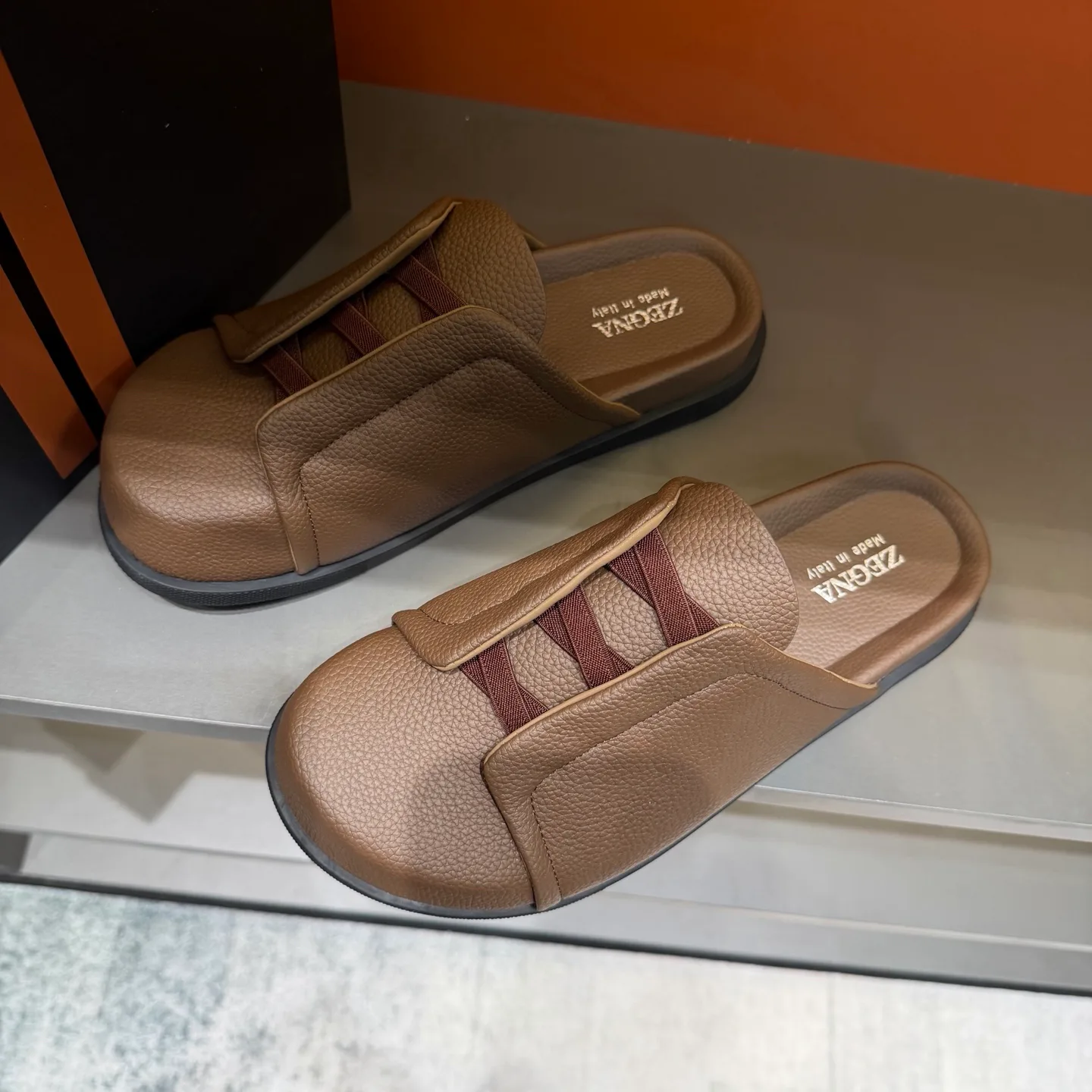 Men's Flip-Flops ZEGNA 18385647