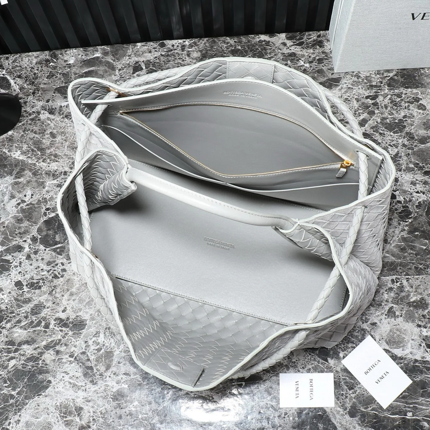 Классические Сумки Женские Bottega Veneta 18668703