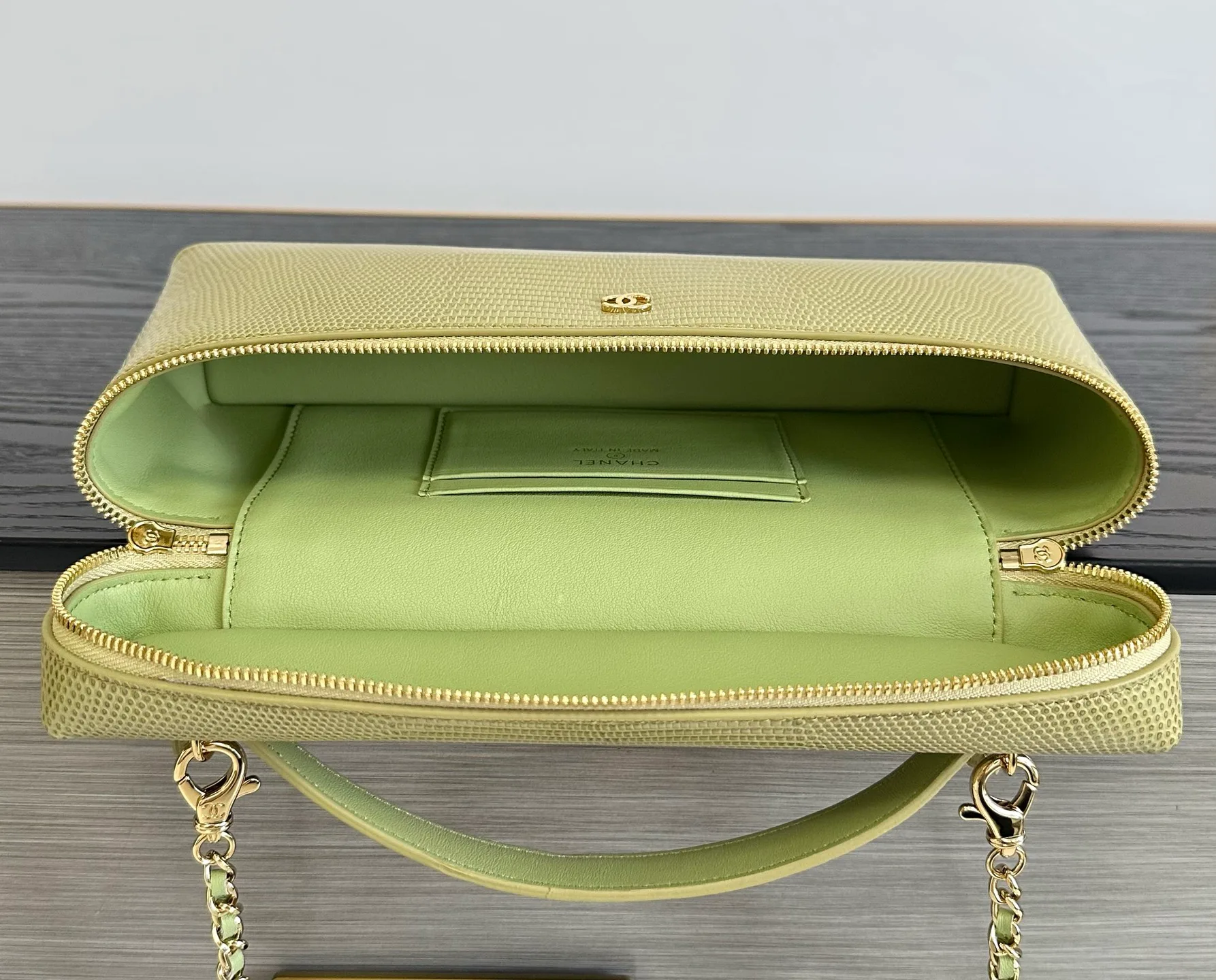 Women's Classic Handbags CHANEL 17916902