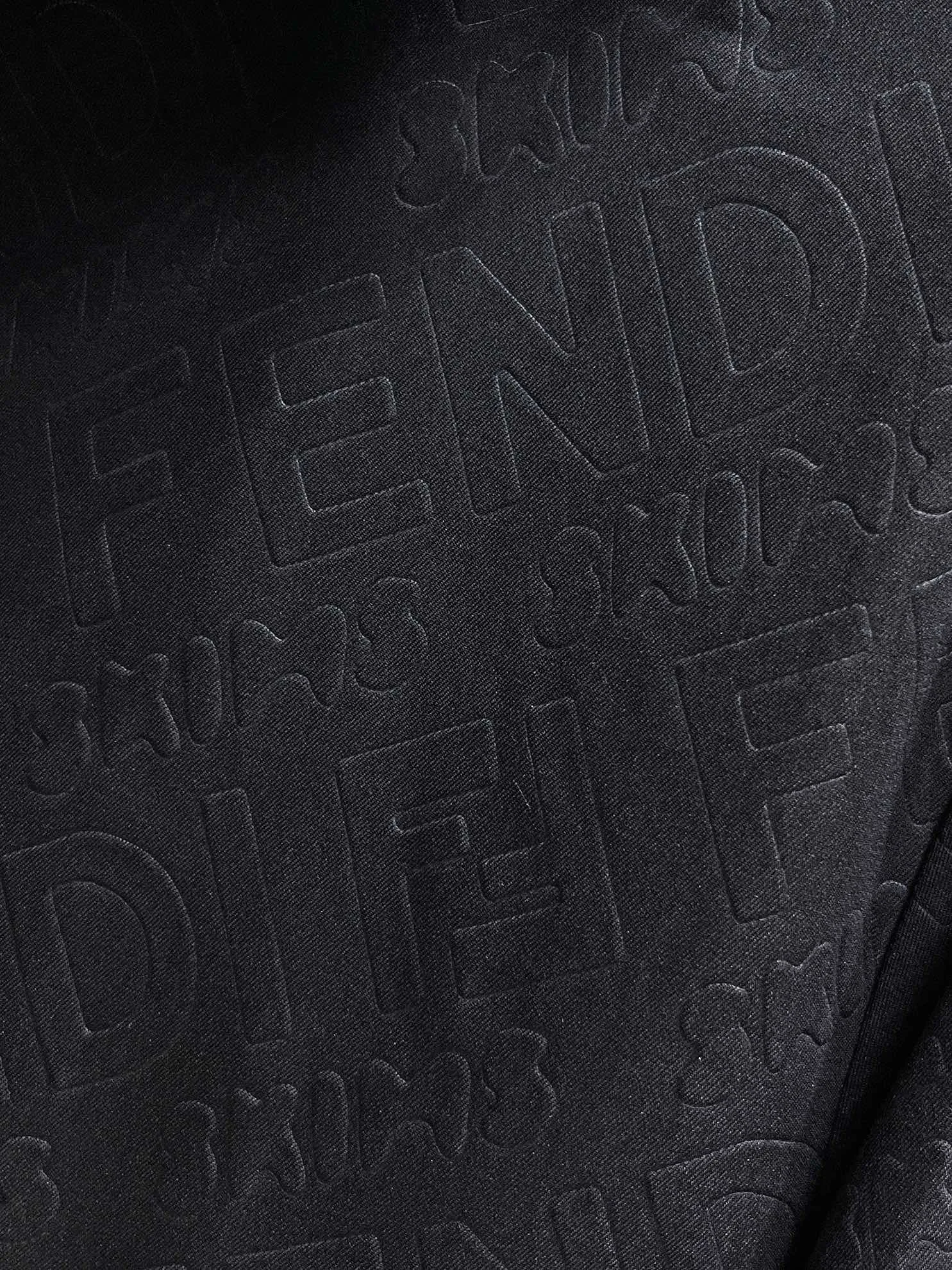 Men's Jackets And Down Jackets FENDI 18197260