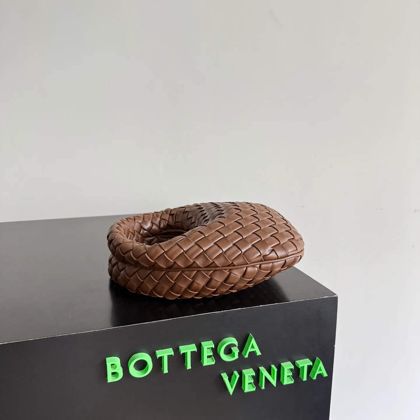 Women's Classic Handbags BOTTEGA VENETA 18321506