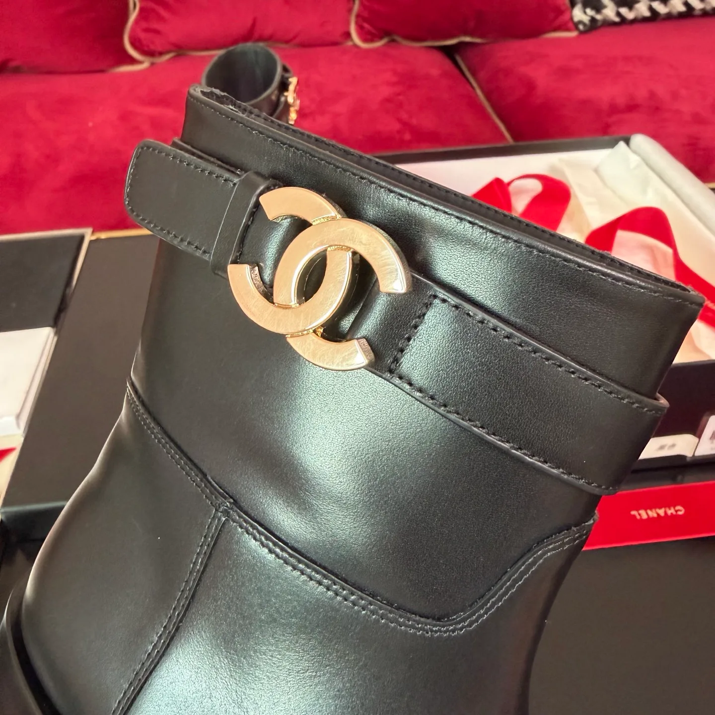 Сапоги Женские Chanel 18683138