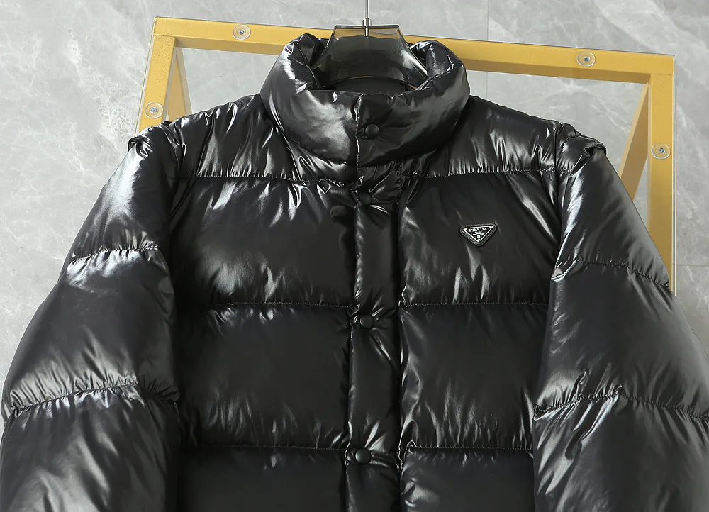 Men's Jackets And Down Jackets MONCLER 18345460