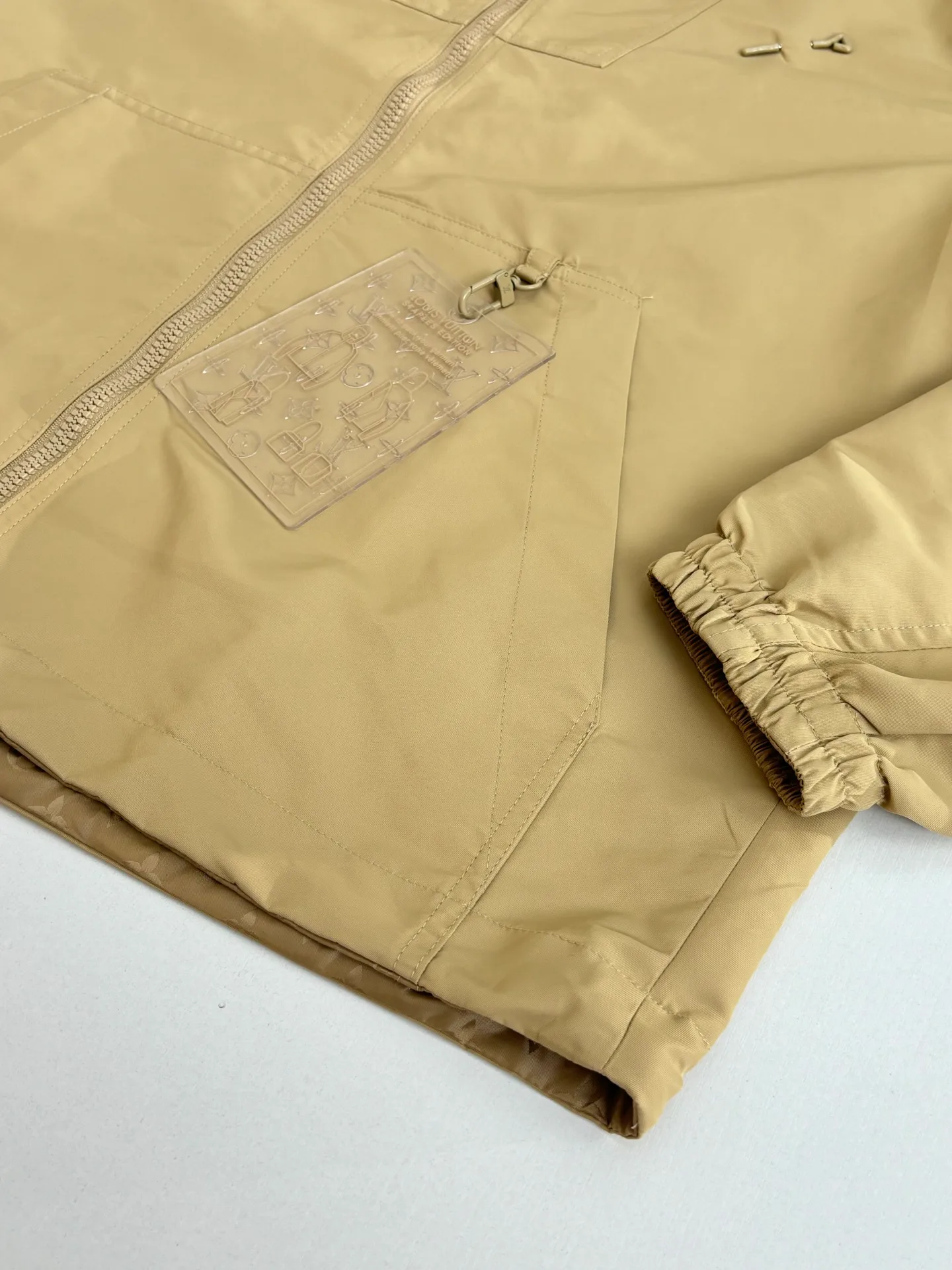 Men's Jackets And Down Jackets LOUIS VUITTON 18179354