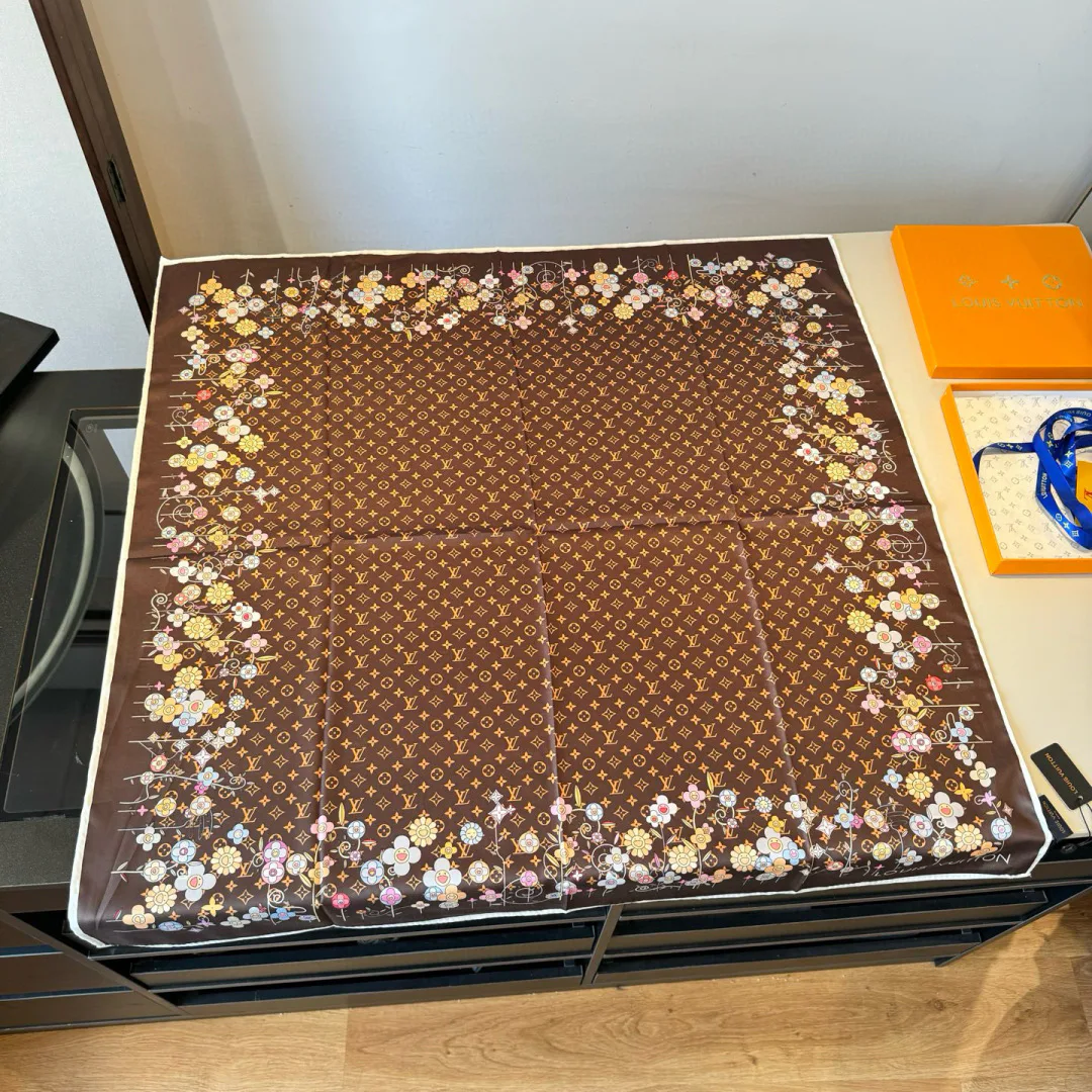 Silk Scarves LOUIS VUITTON 17498387