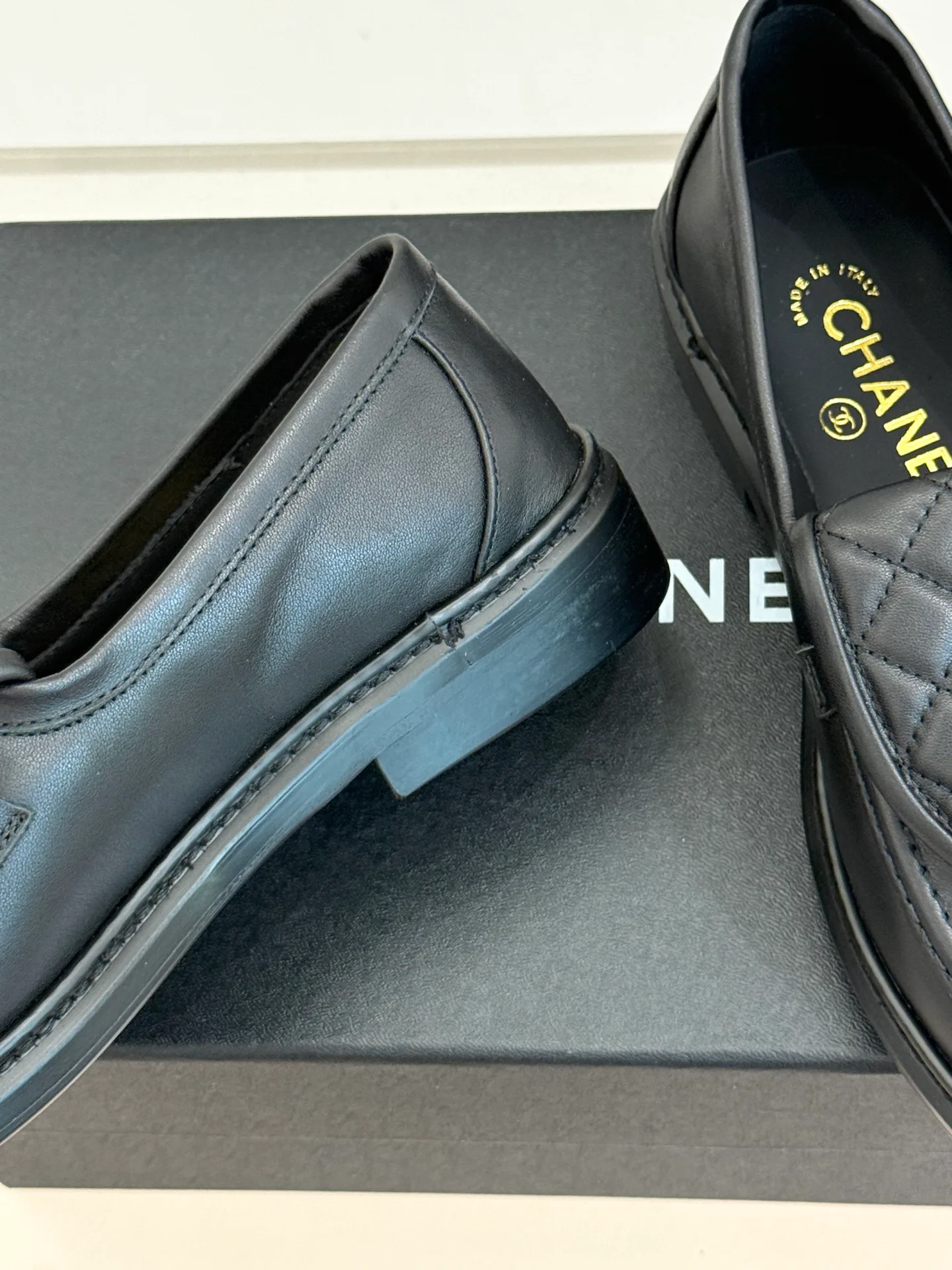 Women's Loafers And Moccasins CHANEL 17336057