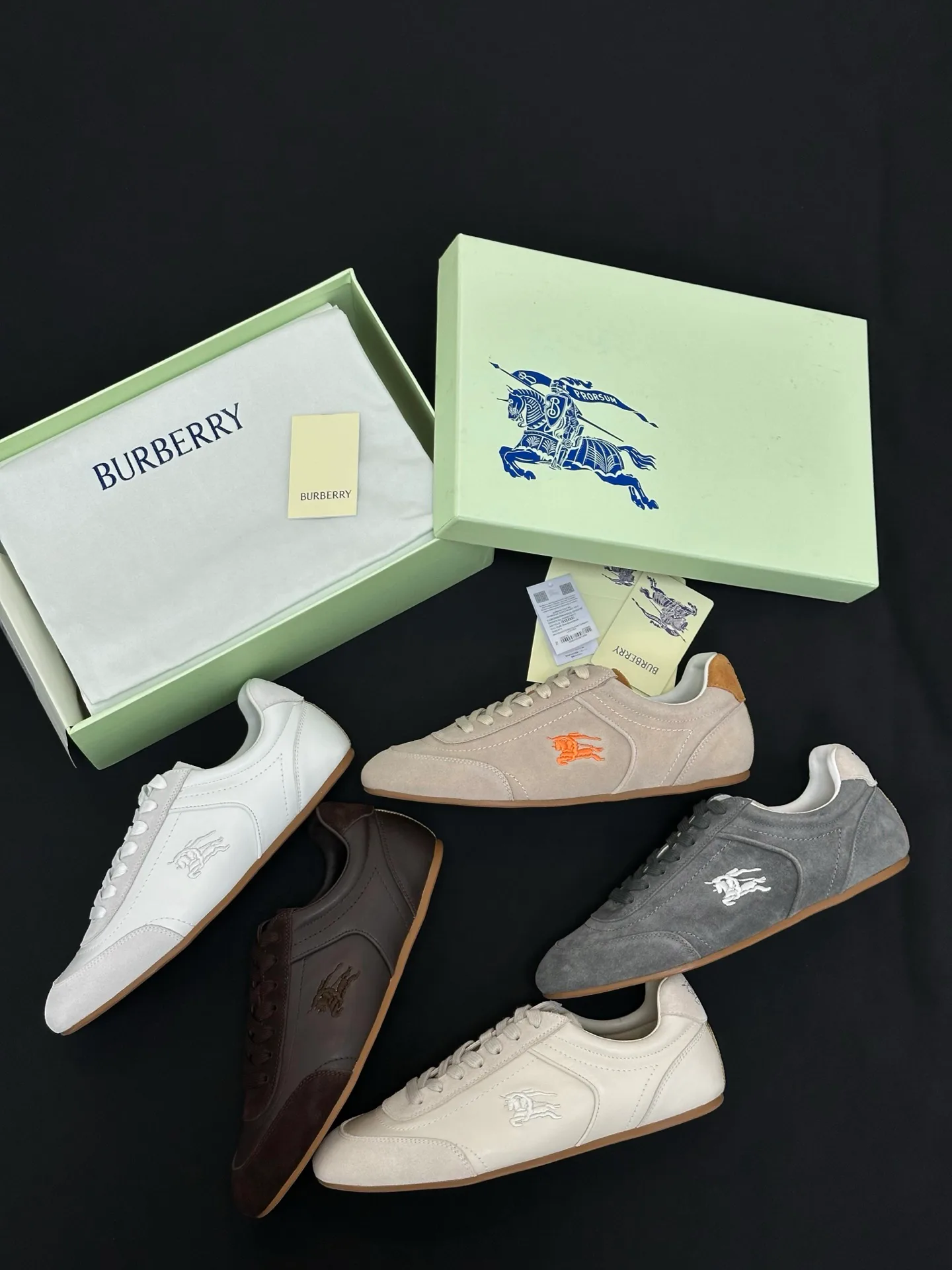 Women's Sneakers BURBERRY 18142709