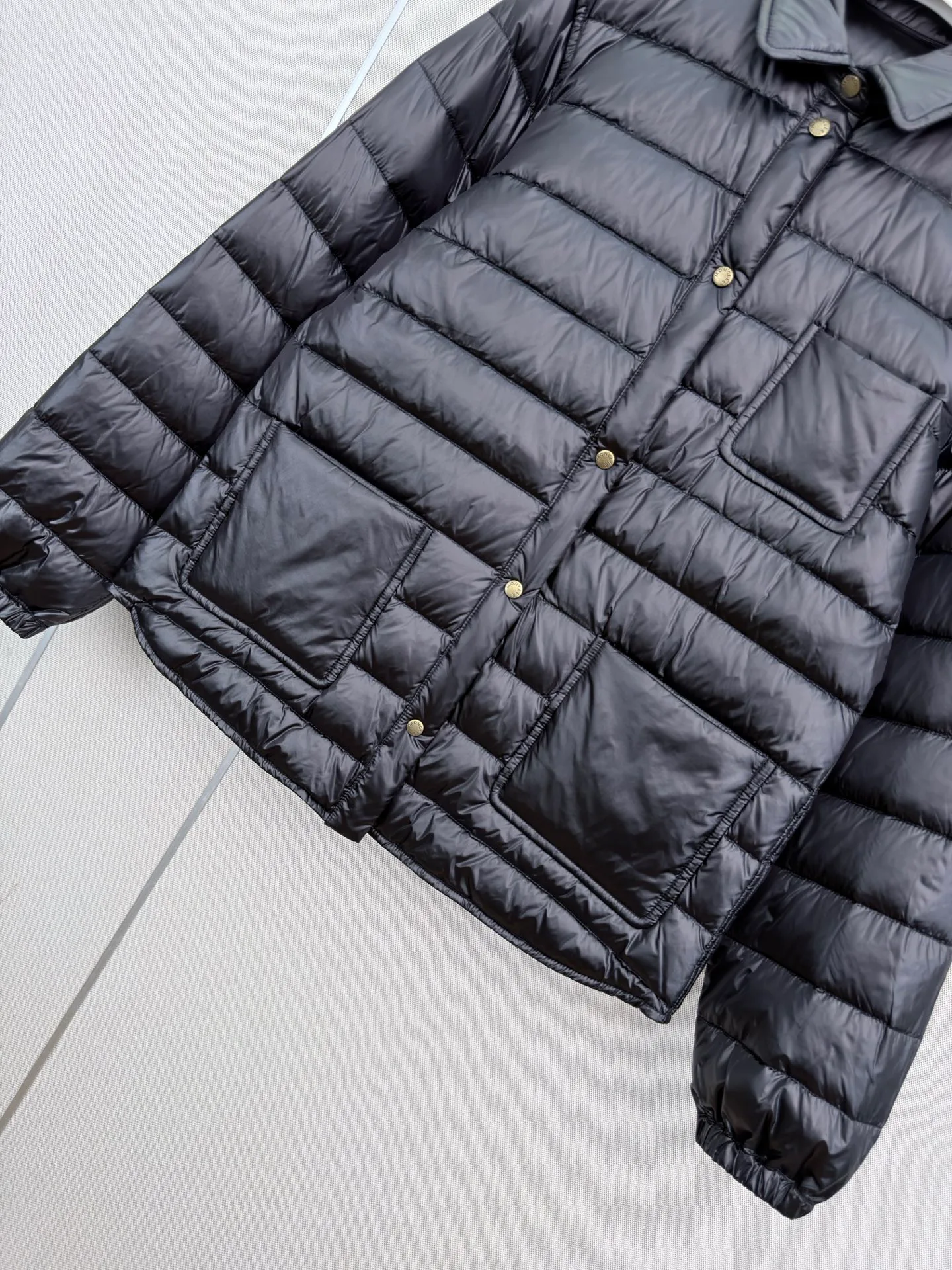 Women's Jackets And Down Jackets MONCLER 17919455