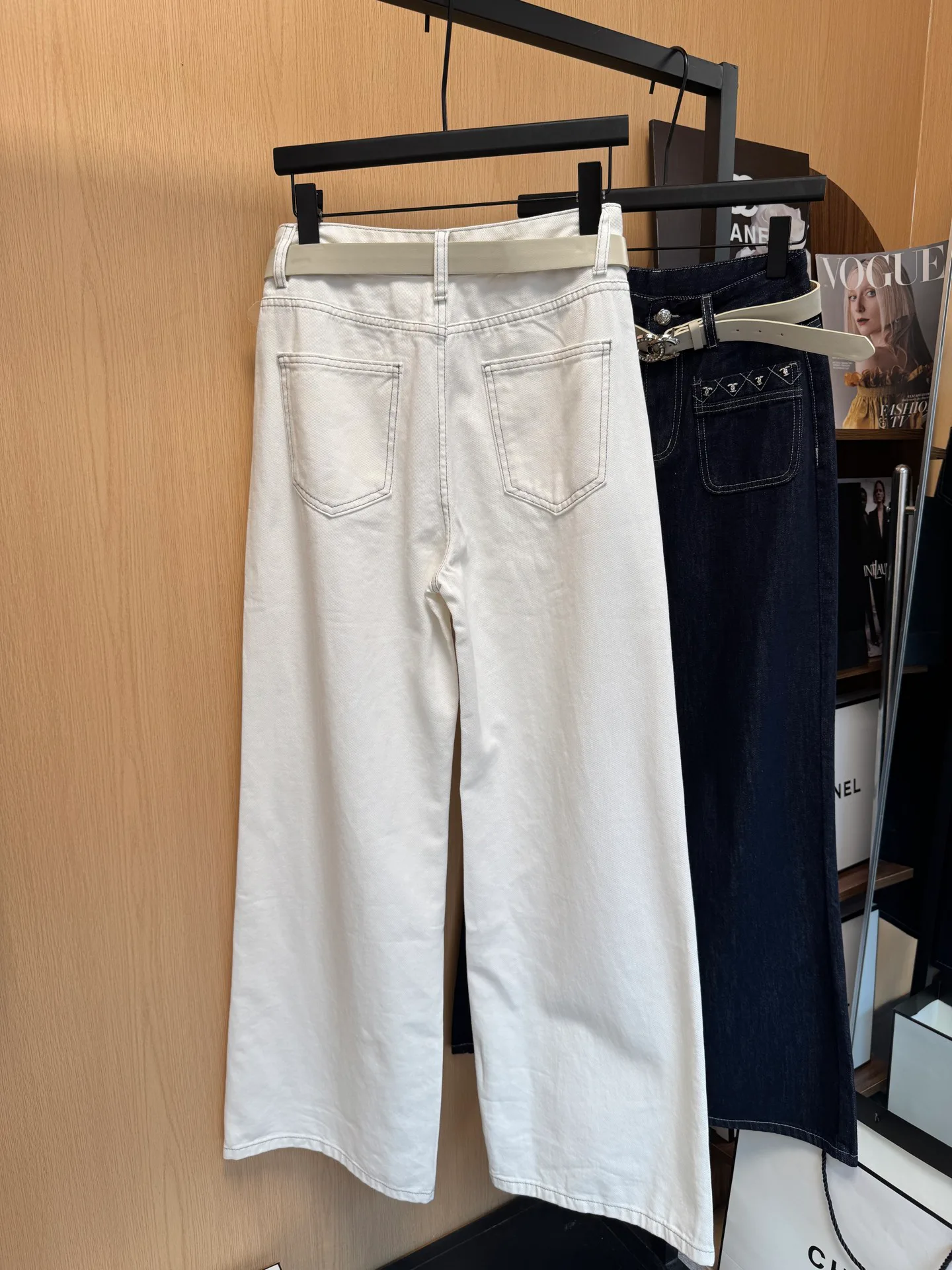 Women's Jeans CHANEL 18138257