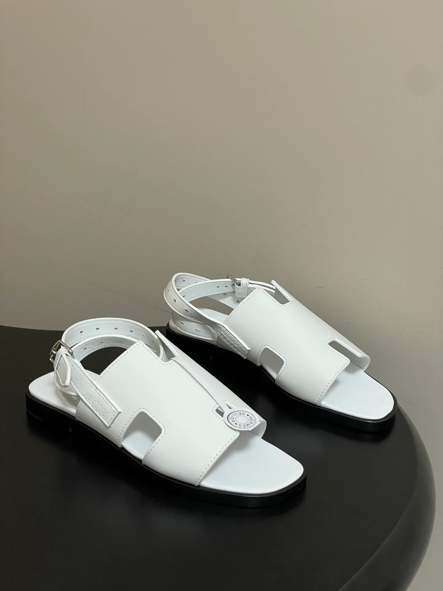 Women's Open-Toe Sandals HERMES 17558000
